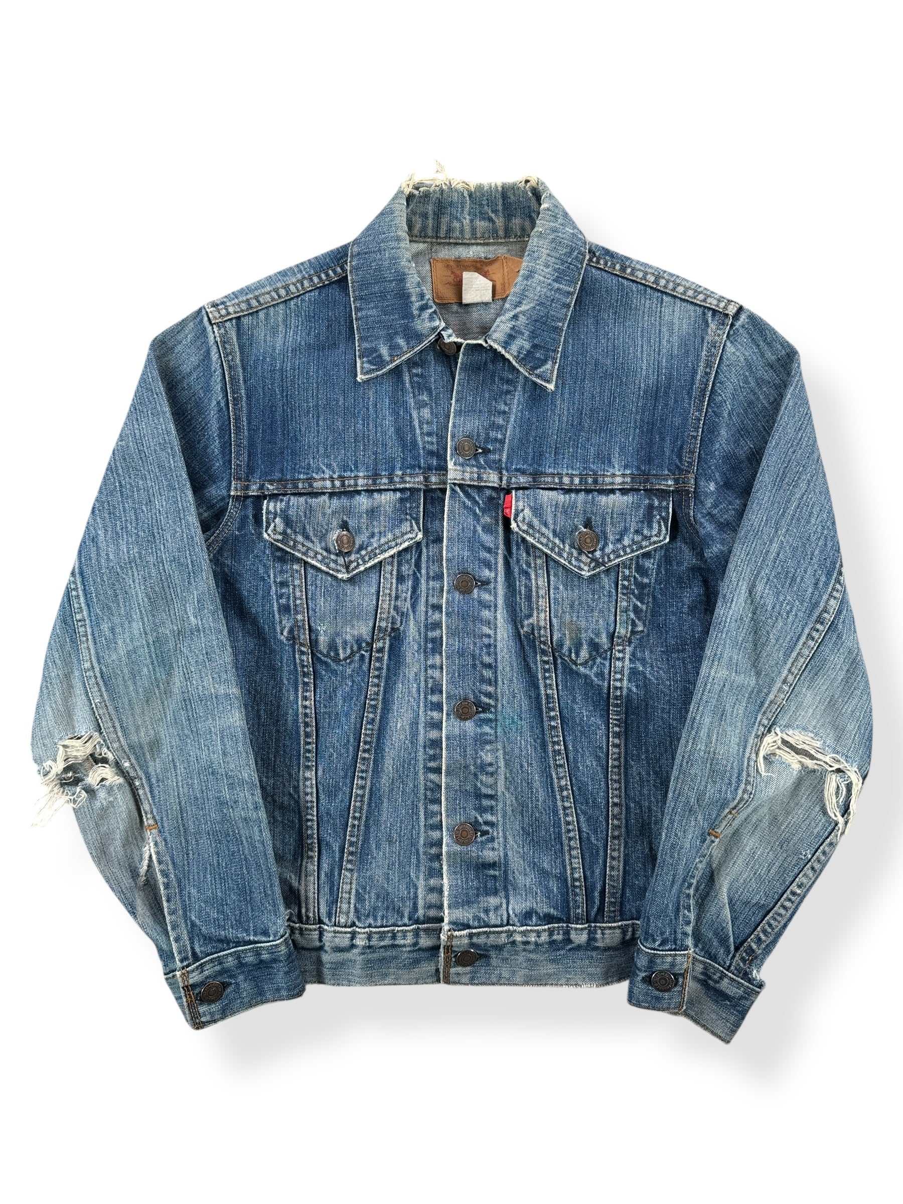 Front of Vintage Levis 2 Pocket Trucker Jacket SZ S