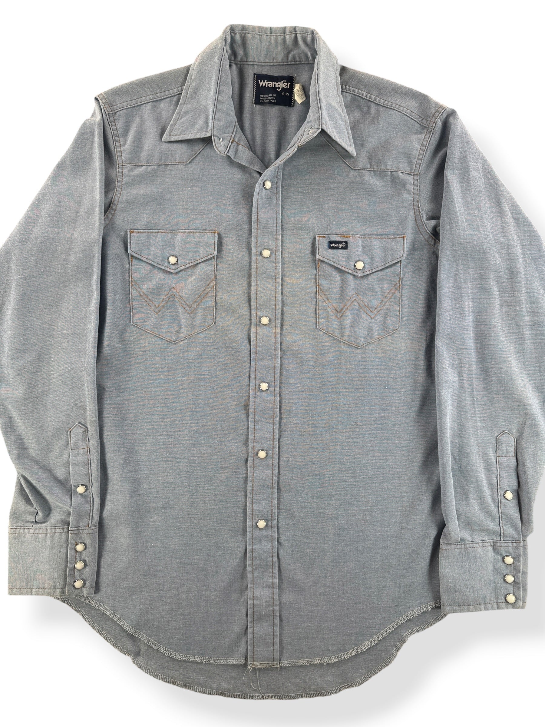 Front of Vintage Wrangler Poly Cotton Pearlsnap SZ 16-35 (Fits M)
