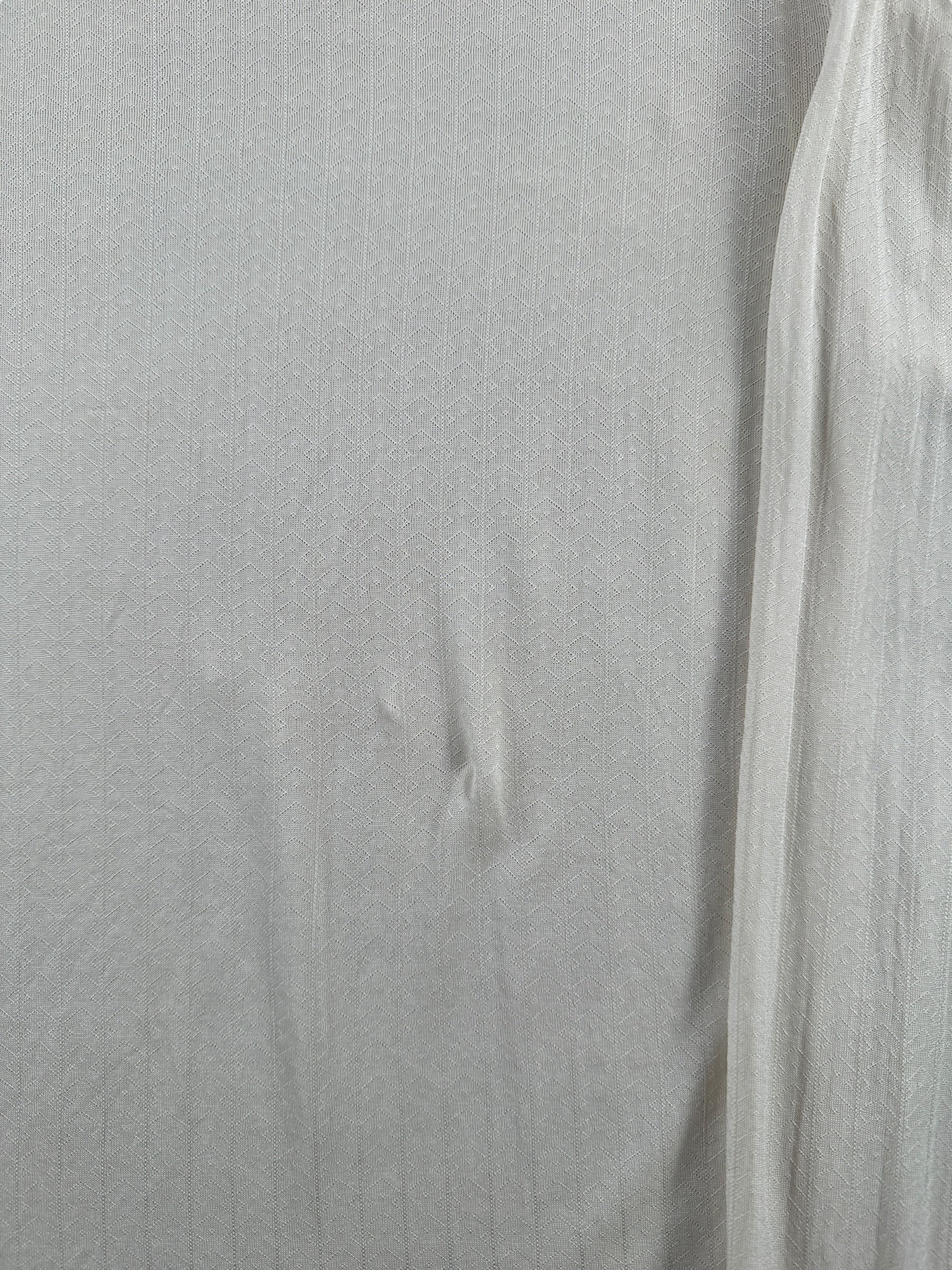 Stretched Fabric on 80s REI Silk Thermal SZ M