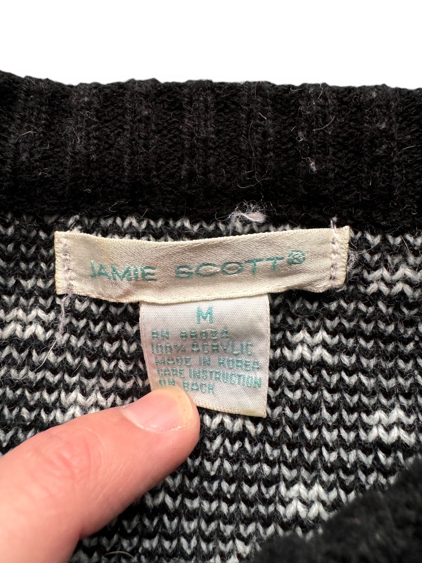 tag on Vintage Jamie Scott Acrylic Knit Sweater SZ M