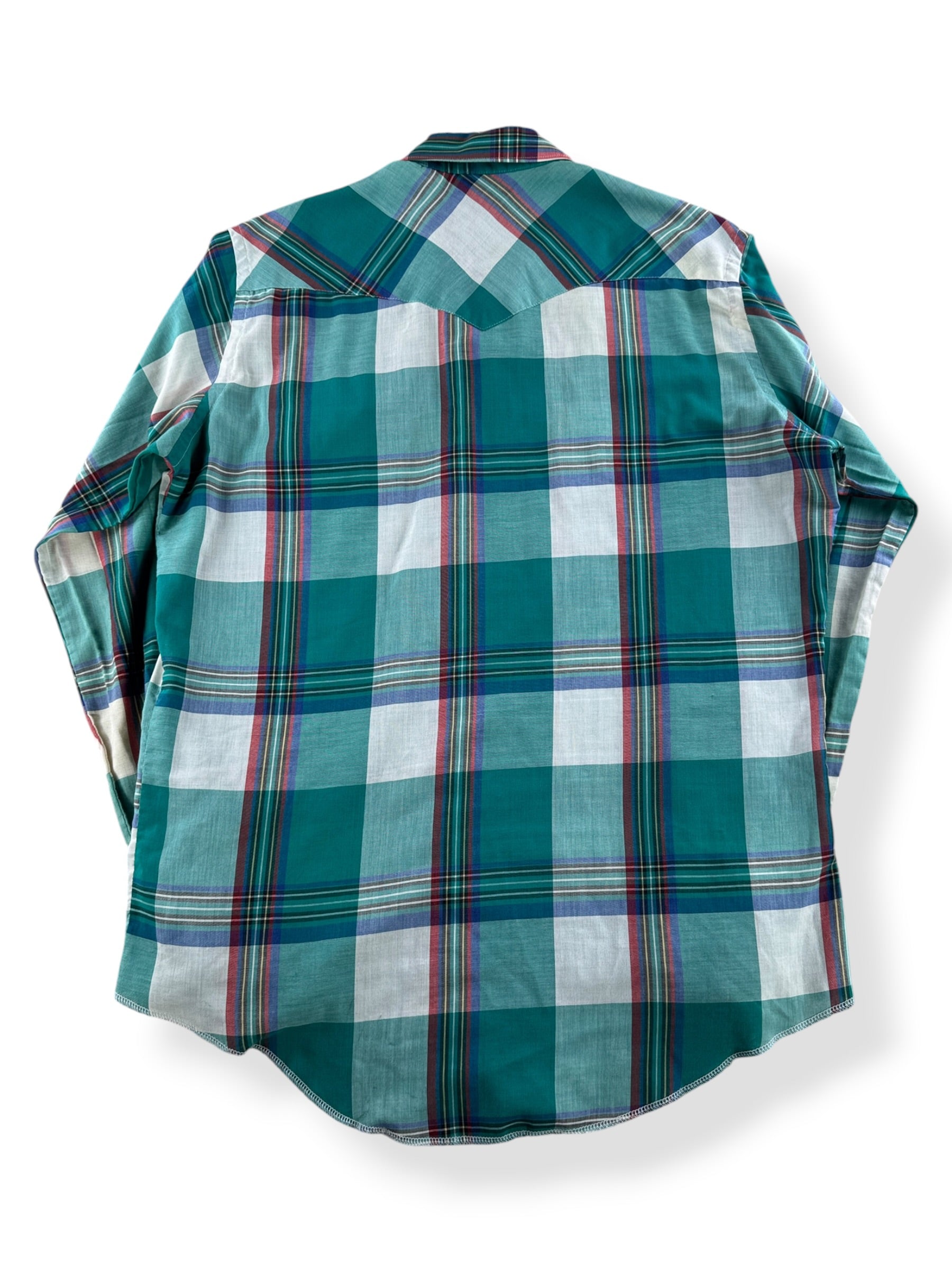 Back of Vintage Wrangler Green Plaid Pearlsnap SZ 16 1/2
