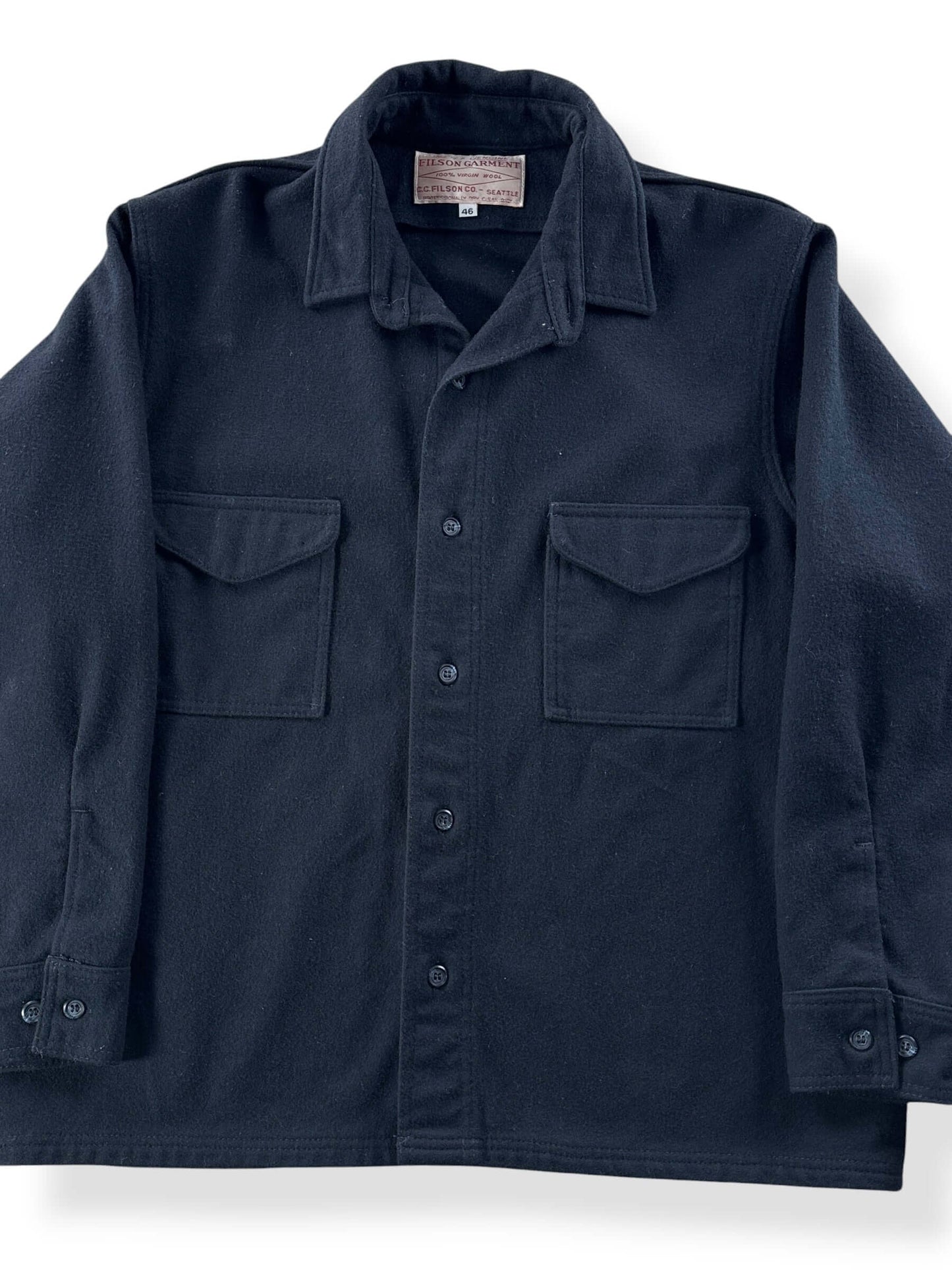 Front Close Up of Filson Navy Jac Shirt SZ 46