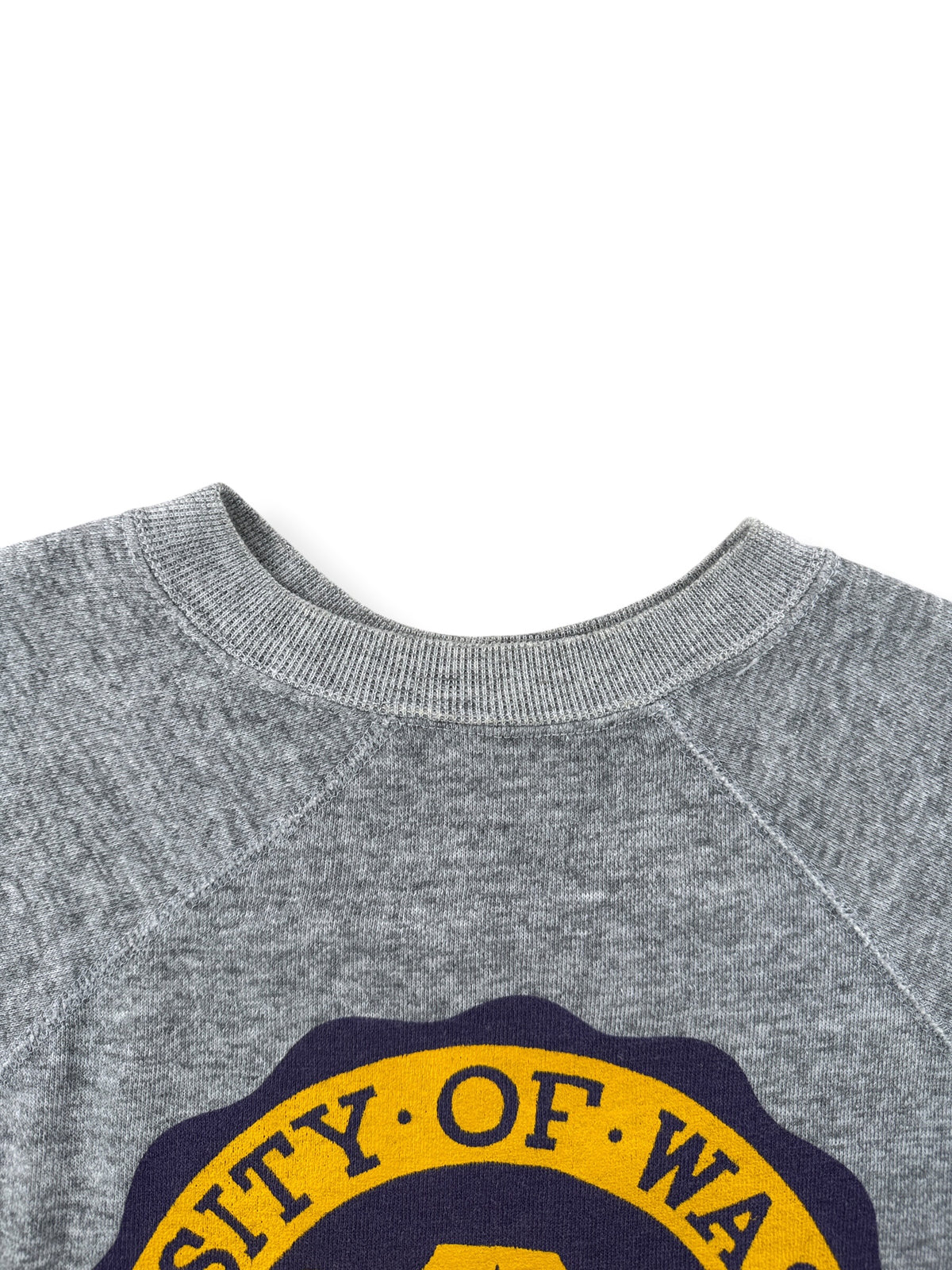 Collar on Vintage University Of Washington Crewneck SZ S