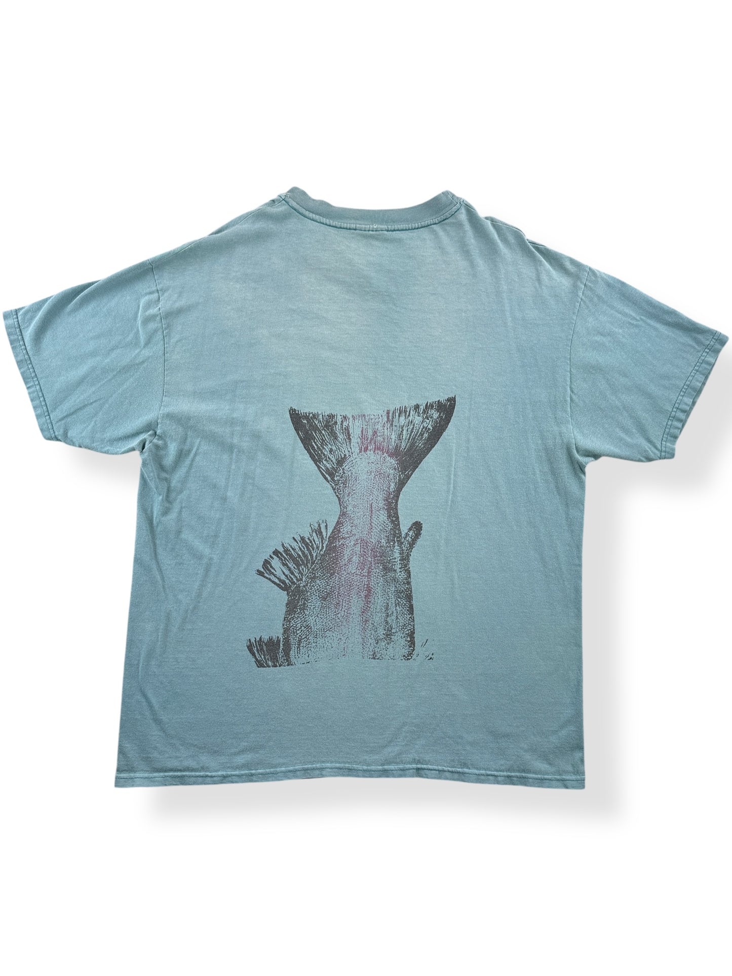 Back of Vintage Bite Me Fish Tee SZ XL