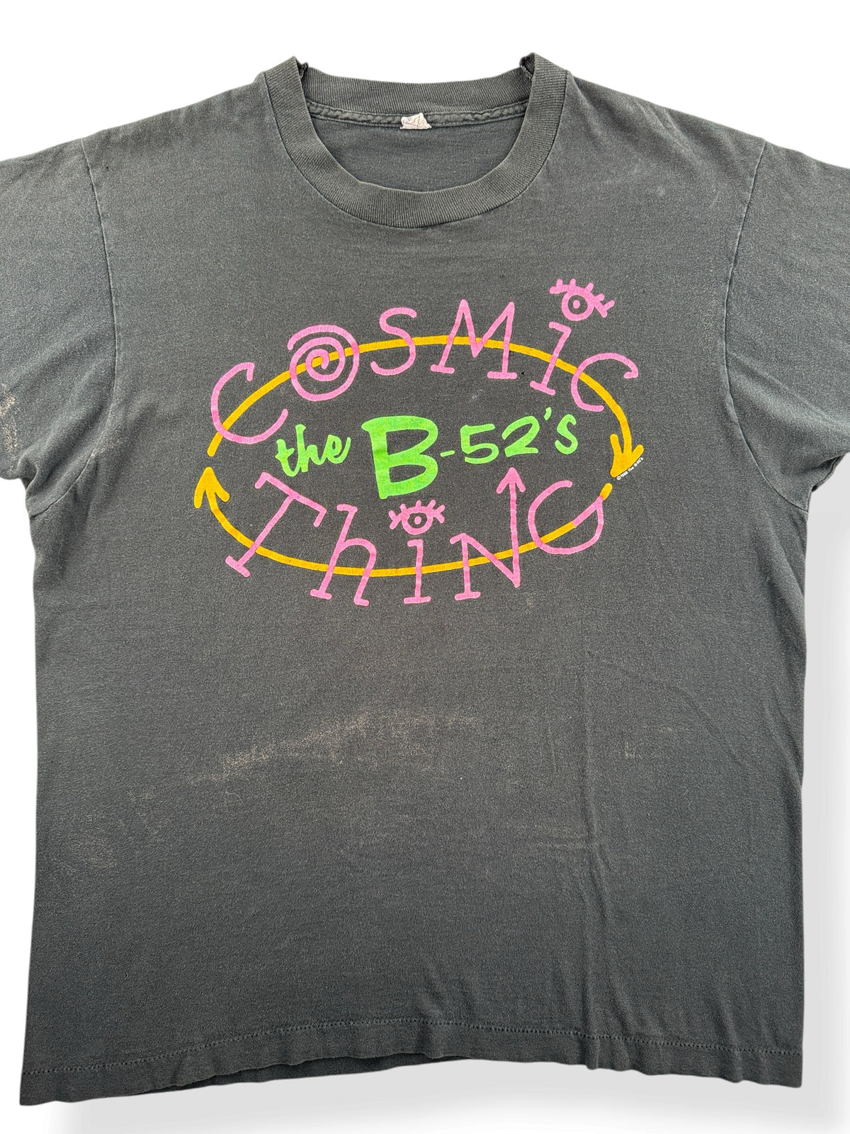 Close-up of Vintage 80s B-52s Cosmic Thing Tee SZ XL (Fits L)