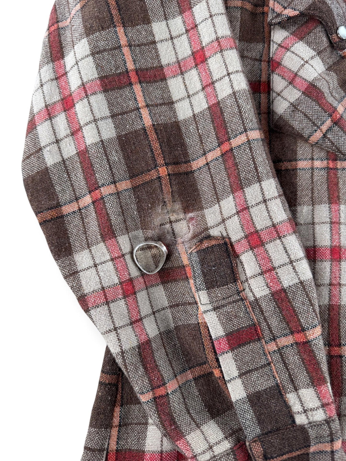 Hole on elbow section of right sleeve on Vintage Champion Westerns Wool Flannel Pearlsnap SZ 16 1/2 - AS IS