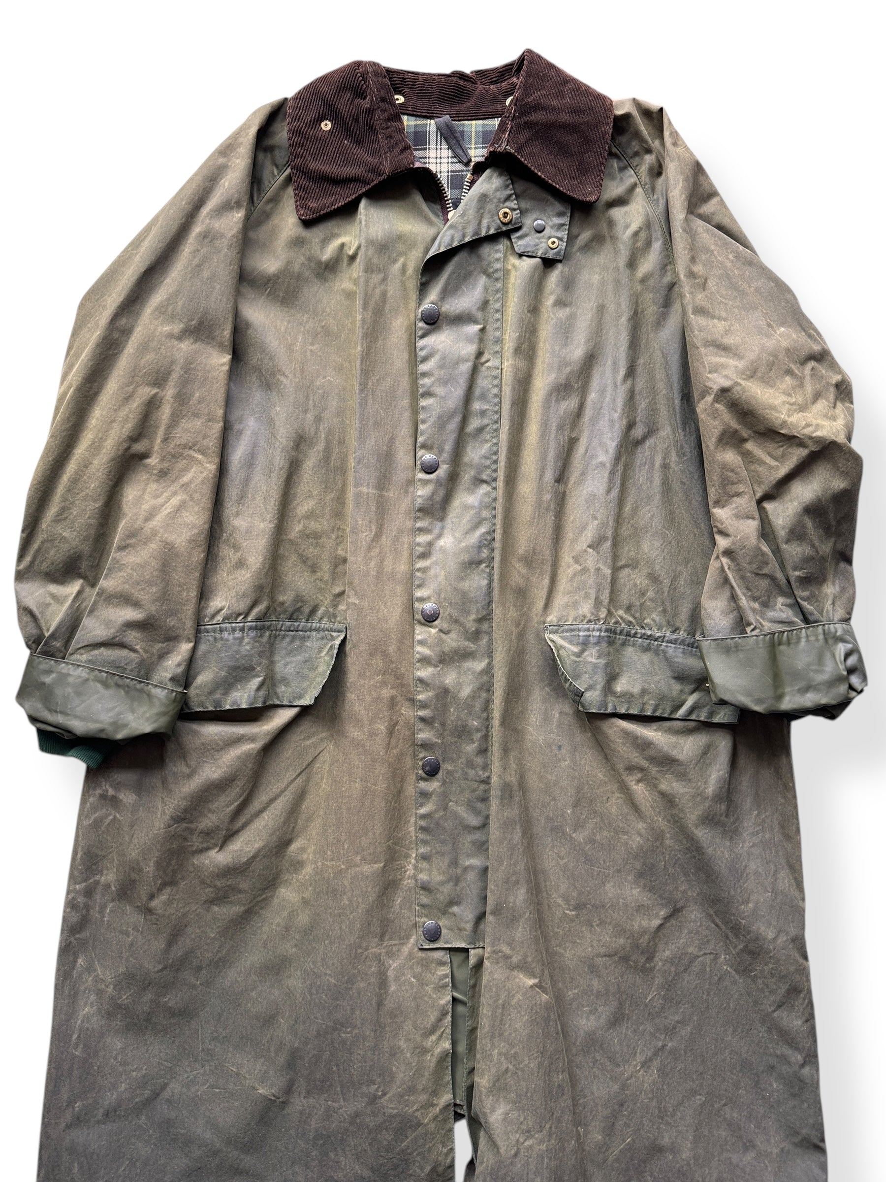 Front Close Up of Barbour Waxed Duster Coat SZ XL