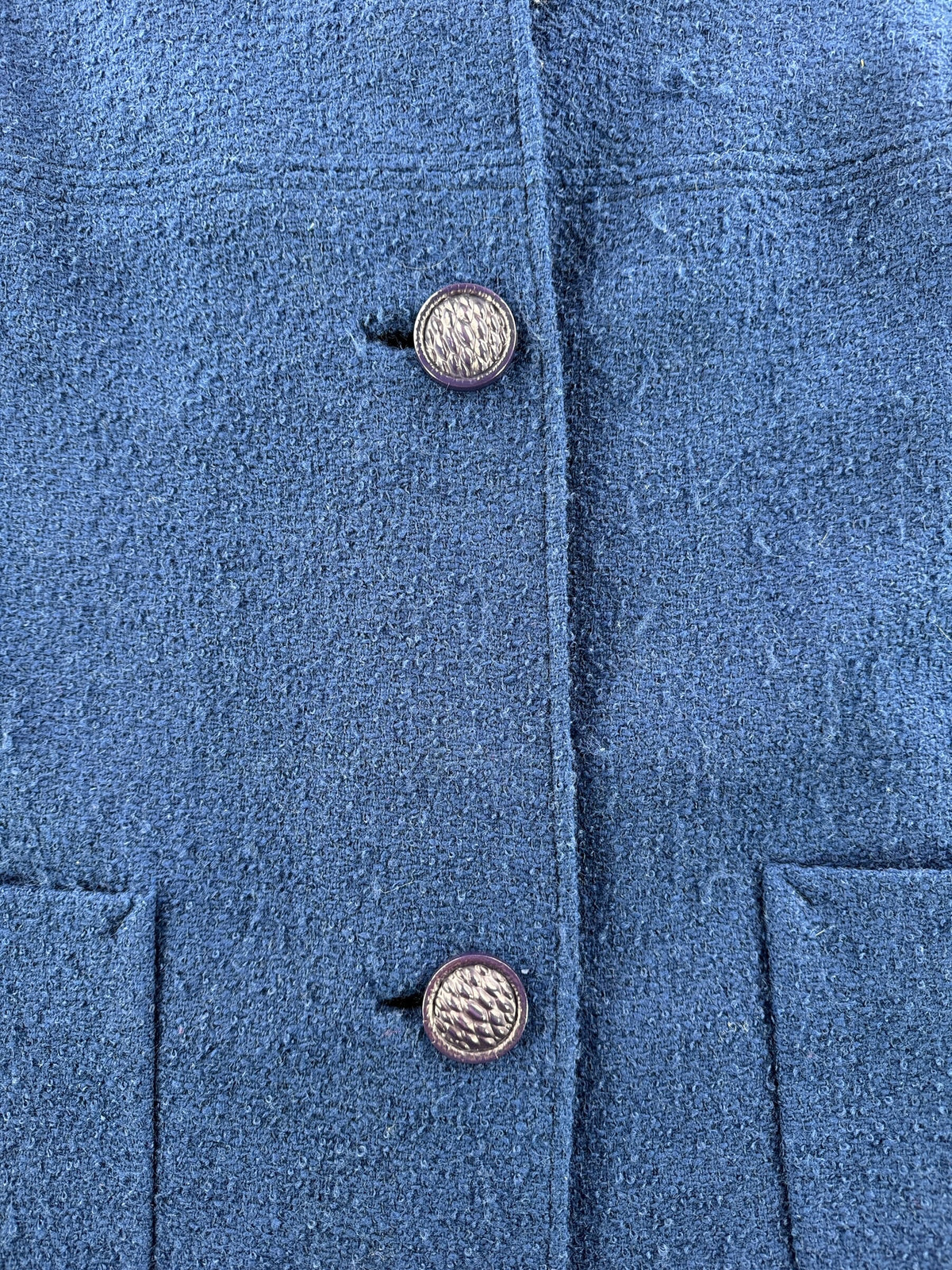 Buttons on Vintage 70s Navy Bouclé Coat SZ L