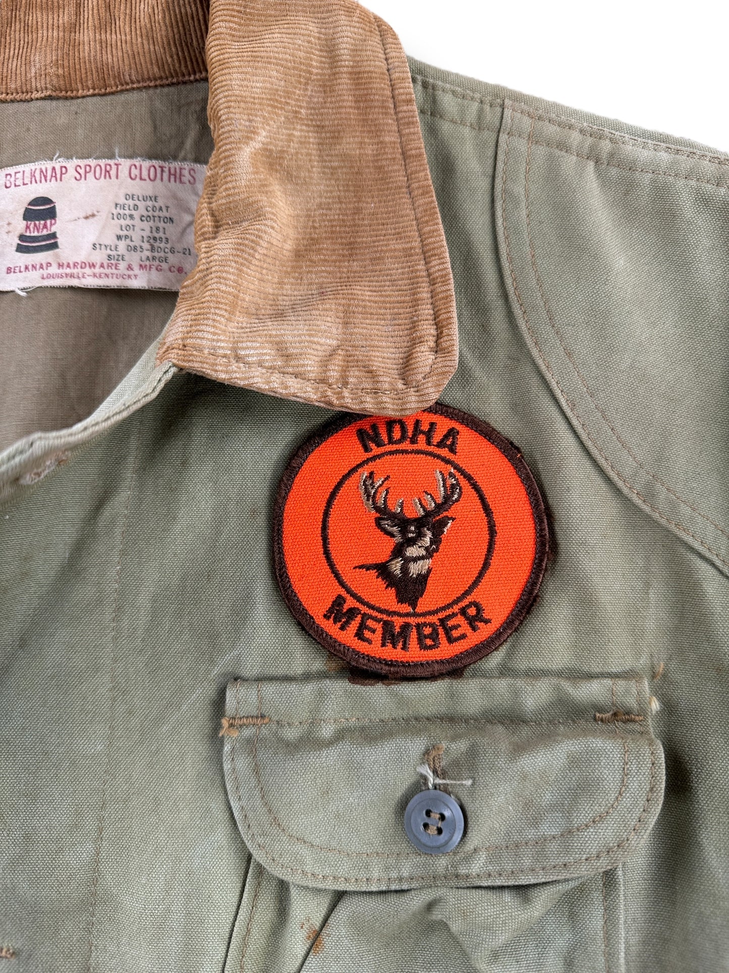 Patch on Vintage Belknap Hunting Jacket w/ Patches SZ L AS IS