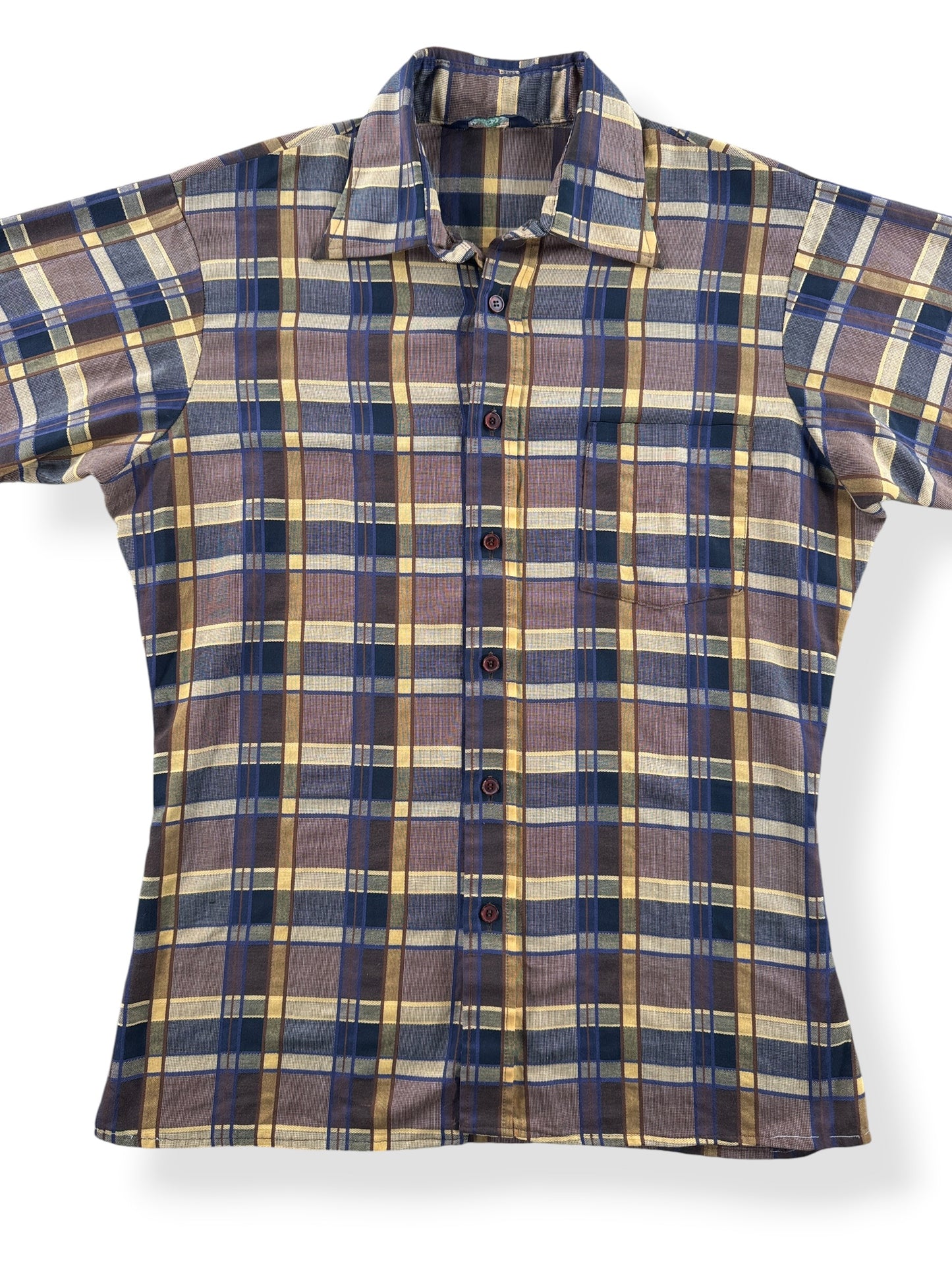 Front Close Up of Vintage Van Heusen Plaid Short Sleeve Shirt SZ L