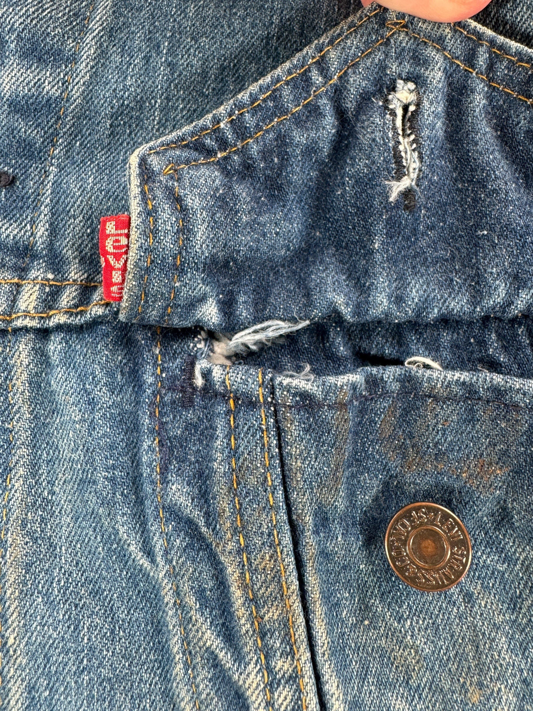 Underside of Pocket on Vintage Levis 2 Pocket 70505 Jacket SZ 48
