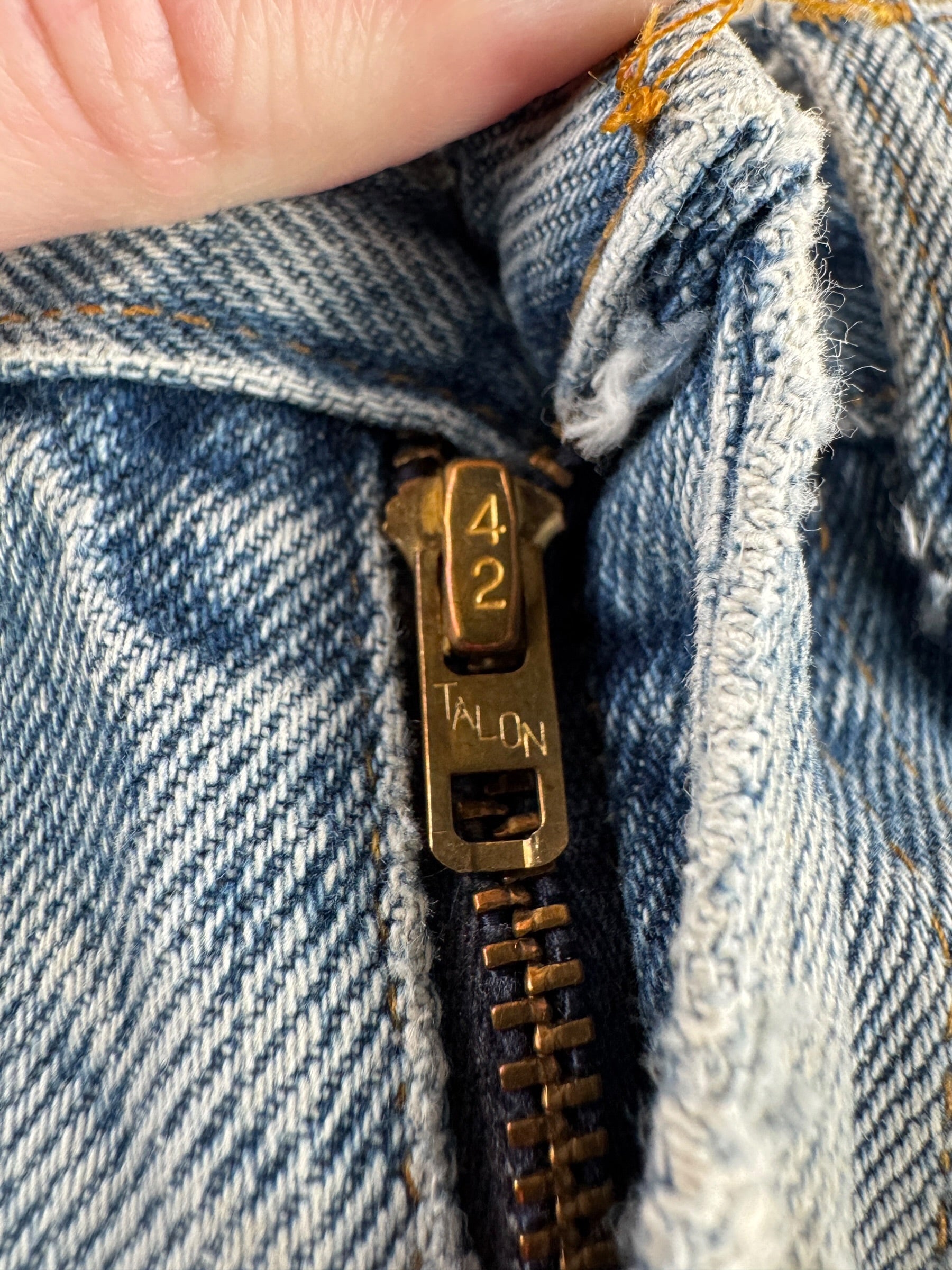 Zipper on Vintage 70s Talon Zip Levis 517 Jeans W32
