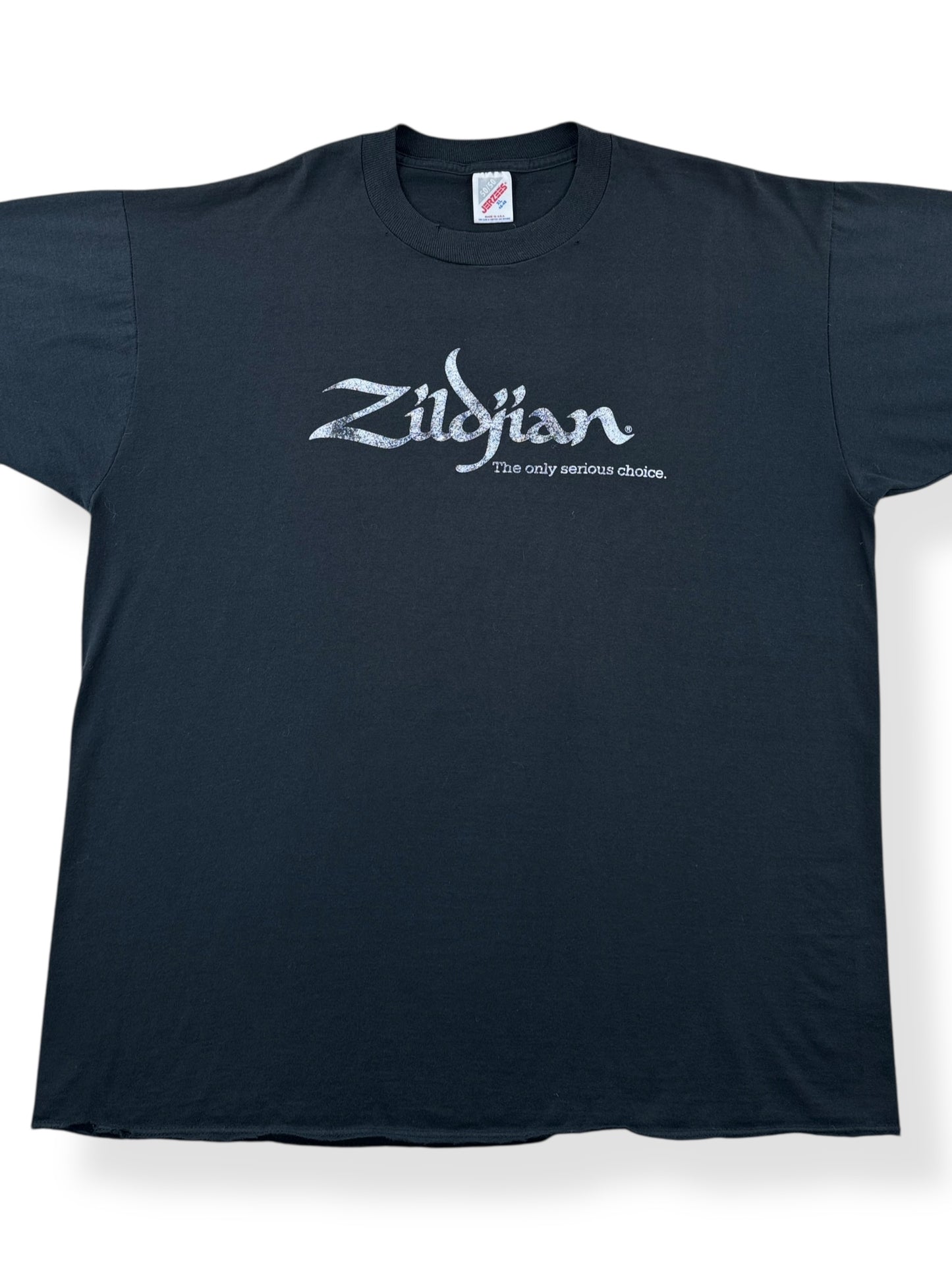 Front Close Up of Vintage Zildjian Cymbals Tee SZ XL