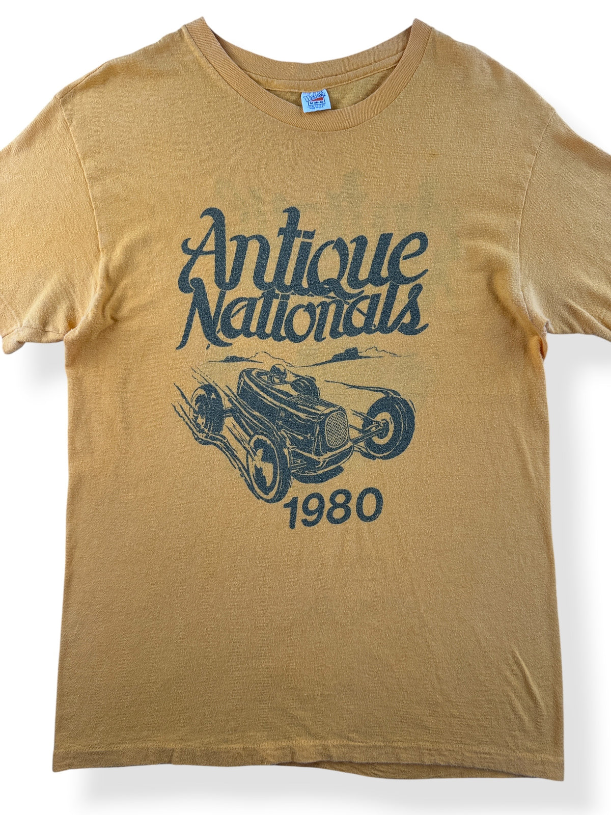 Close-up of Vintage 1980 Racing Tee SZ M (Fits S)