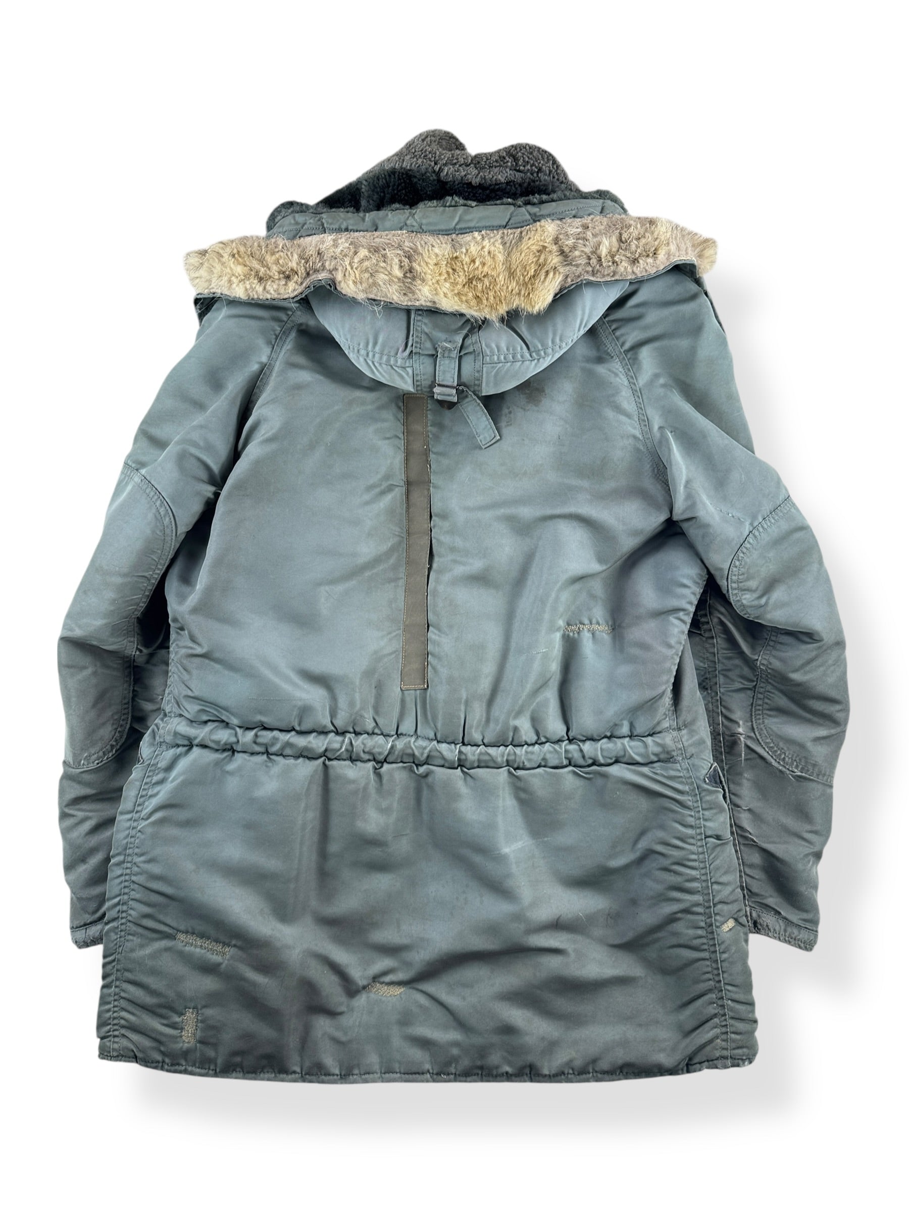 Back of Vintage Thrashed N-3B Snorkel Parka SZ L AS IS