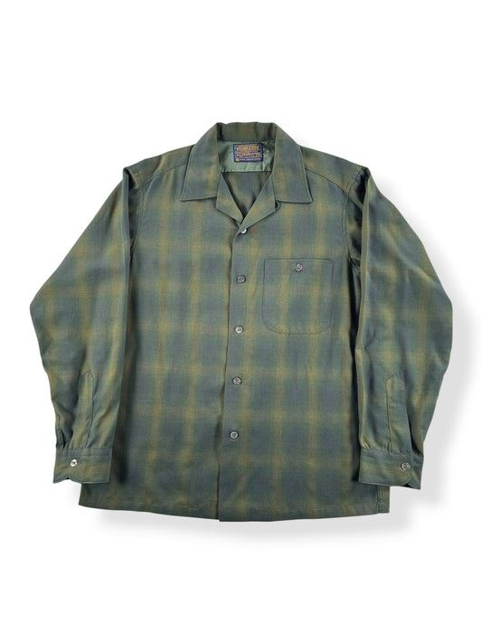 Front of Vintage Sir Pendleton Green Shadow Plaid Shirt SZ M