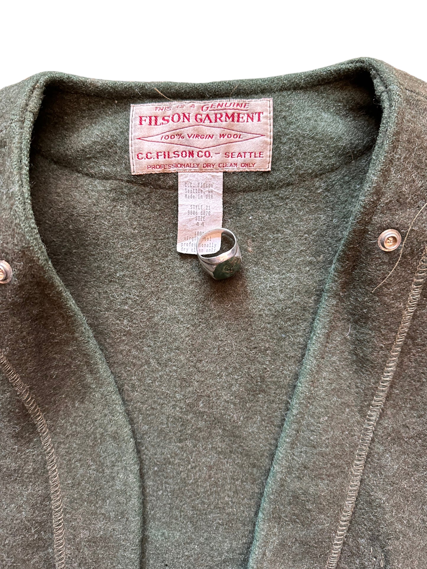 Tag View of Vintage Filson Green Wool Snap In Liner SZ 44 |  Vintage Filson Workwear Seattle | Barn Owl Vintage