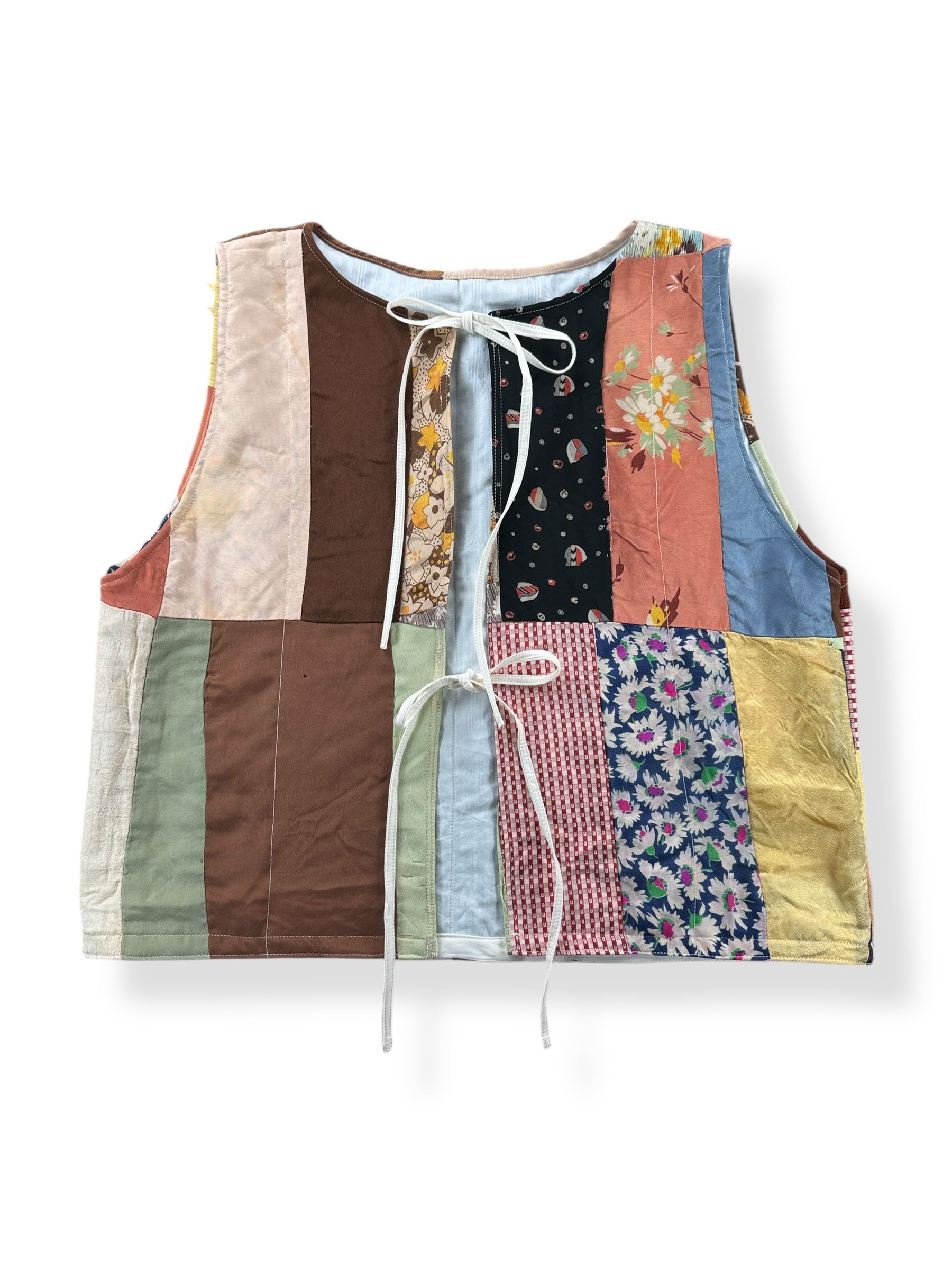 Front of Archive Craft X Barn Owl Vintage Quilt Tie Tank SZ S