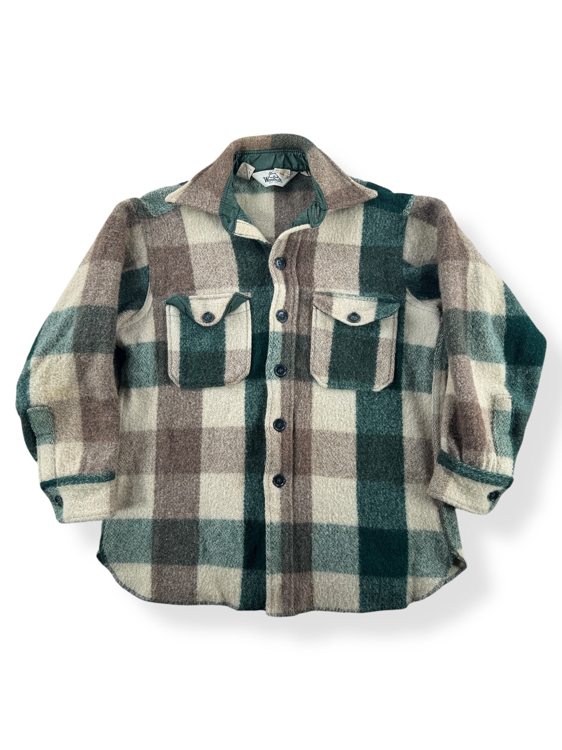 Front of Vintage Woolrich Shirt Jac SZ M