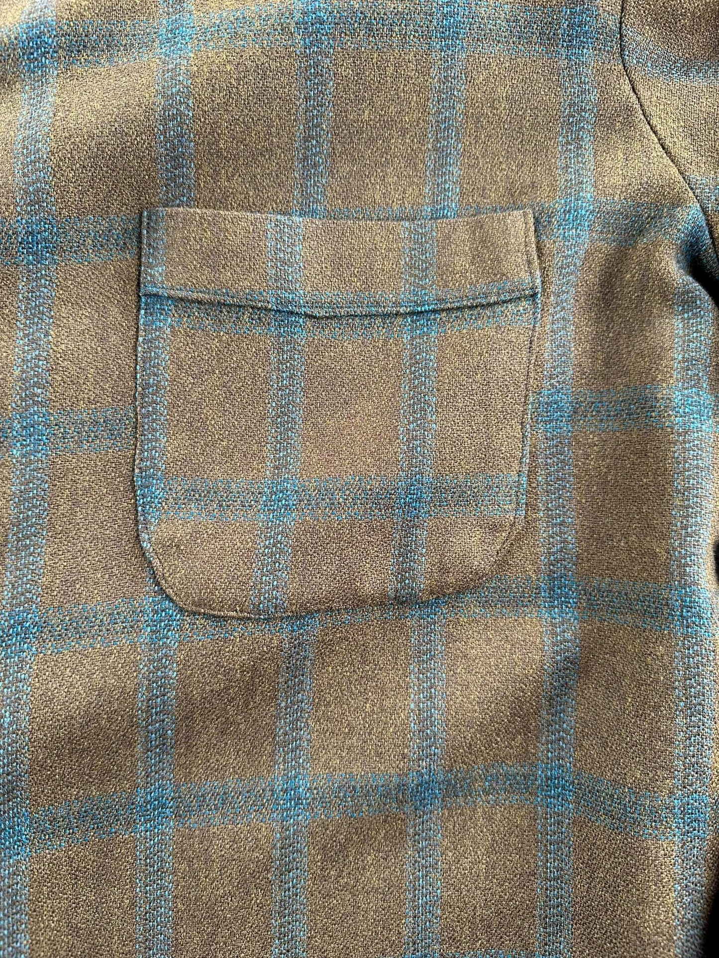 Vintage Pendleton Brown Plaid Wool Board Shirt SZ L