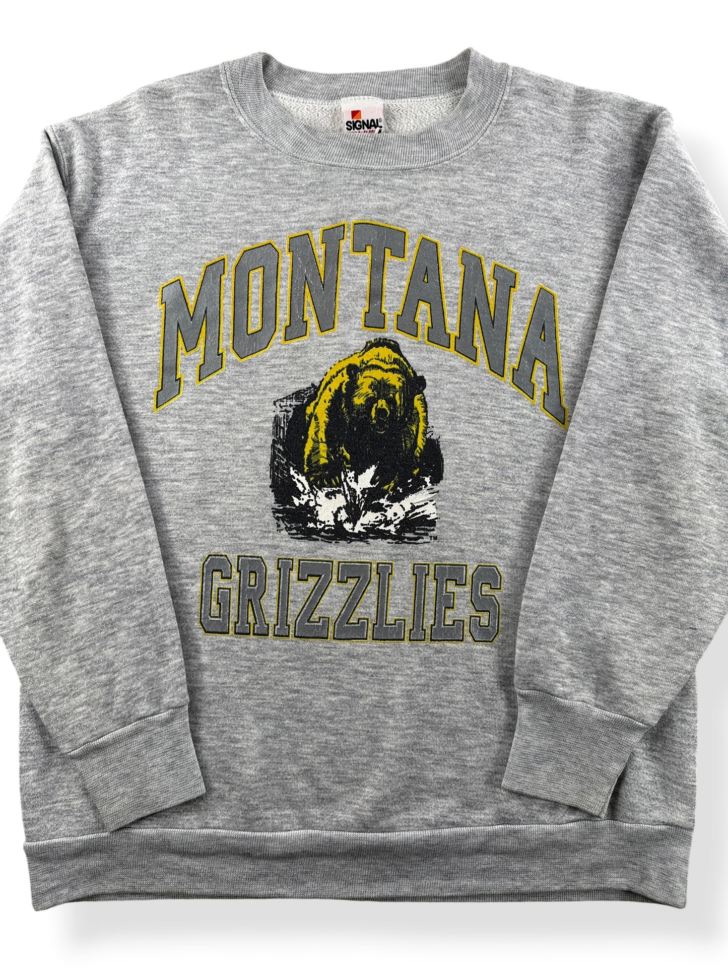Close-up of Vintage Montana Grizzlies Crewneck SZ L (Fits M)