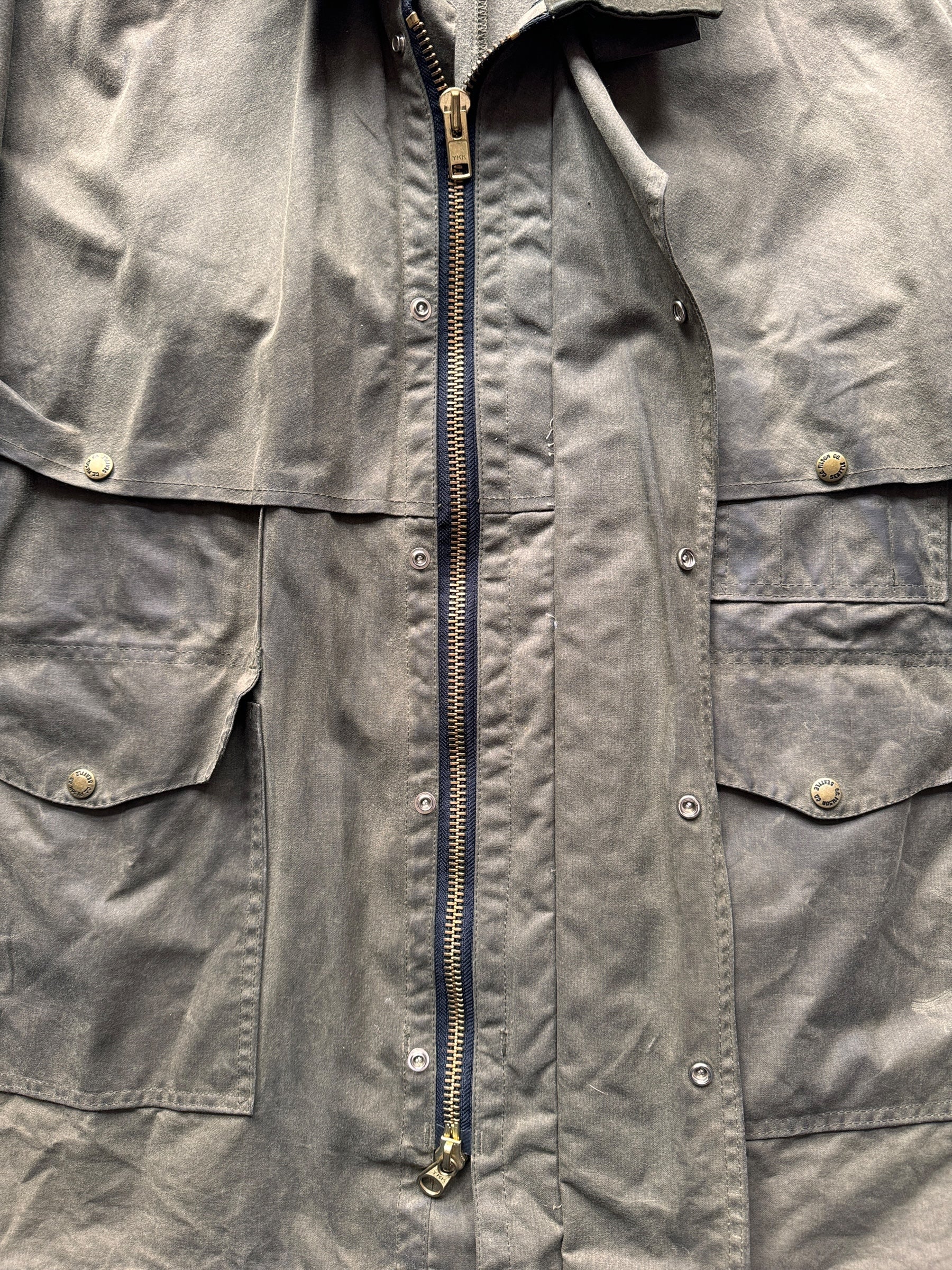 Zipper on Filson Shelter Cloth Packer SZ XXL