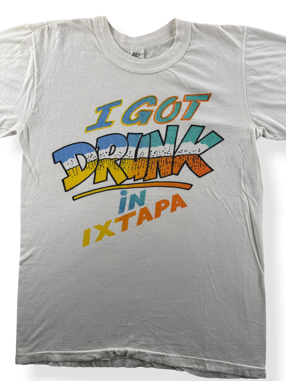 Close-up of Vintage I Got Drunk In Ixtapa Tee SZ S