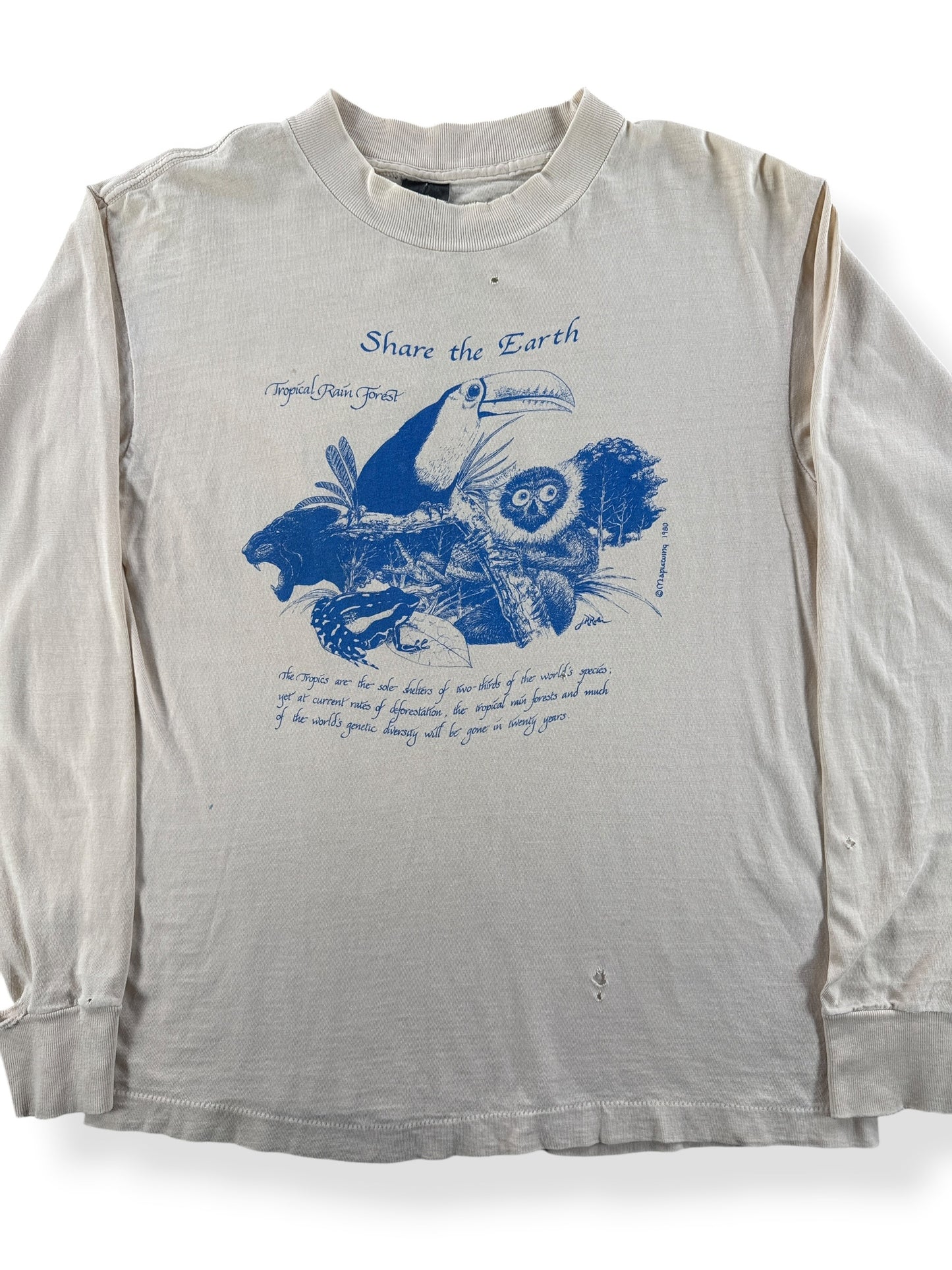 Front Close Up of Vintage Share the Earth LS Tee SZ M