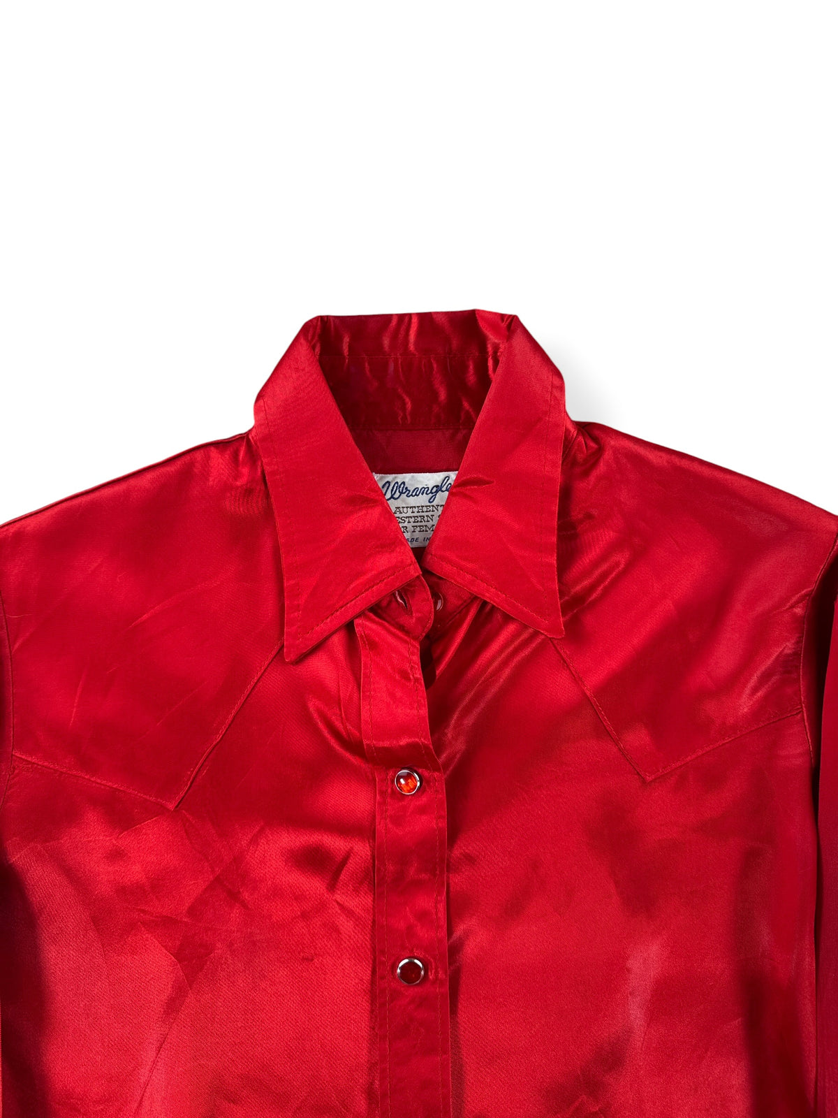 Collar on Vintage Wrangler Red Western Pearl Snap SZ S