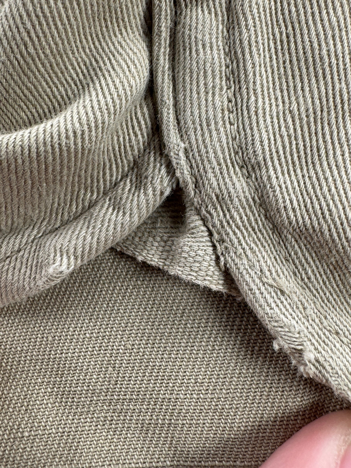 Side seam gussets on Vintage 1960s Distressed Big Mac Penney's Work Shirt SZ M