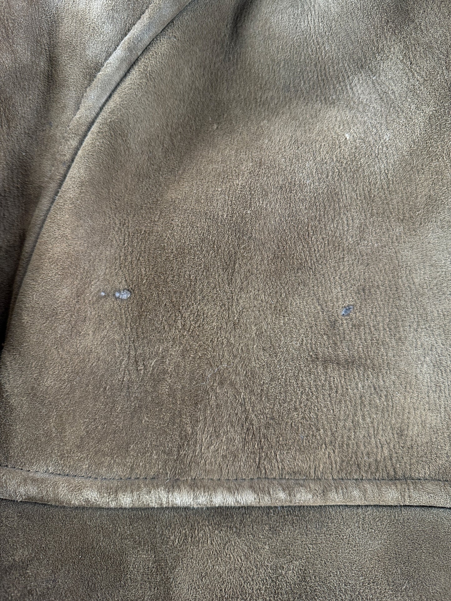 Damage on Vintage Wicking Shearling Jacket SZ 36