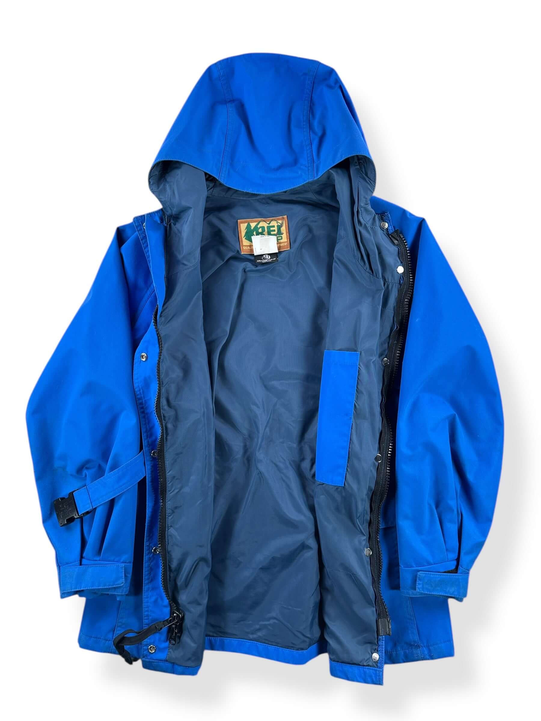 Inside of Vintage Ladies REI Blue Jacket SZ L