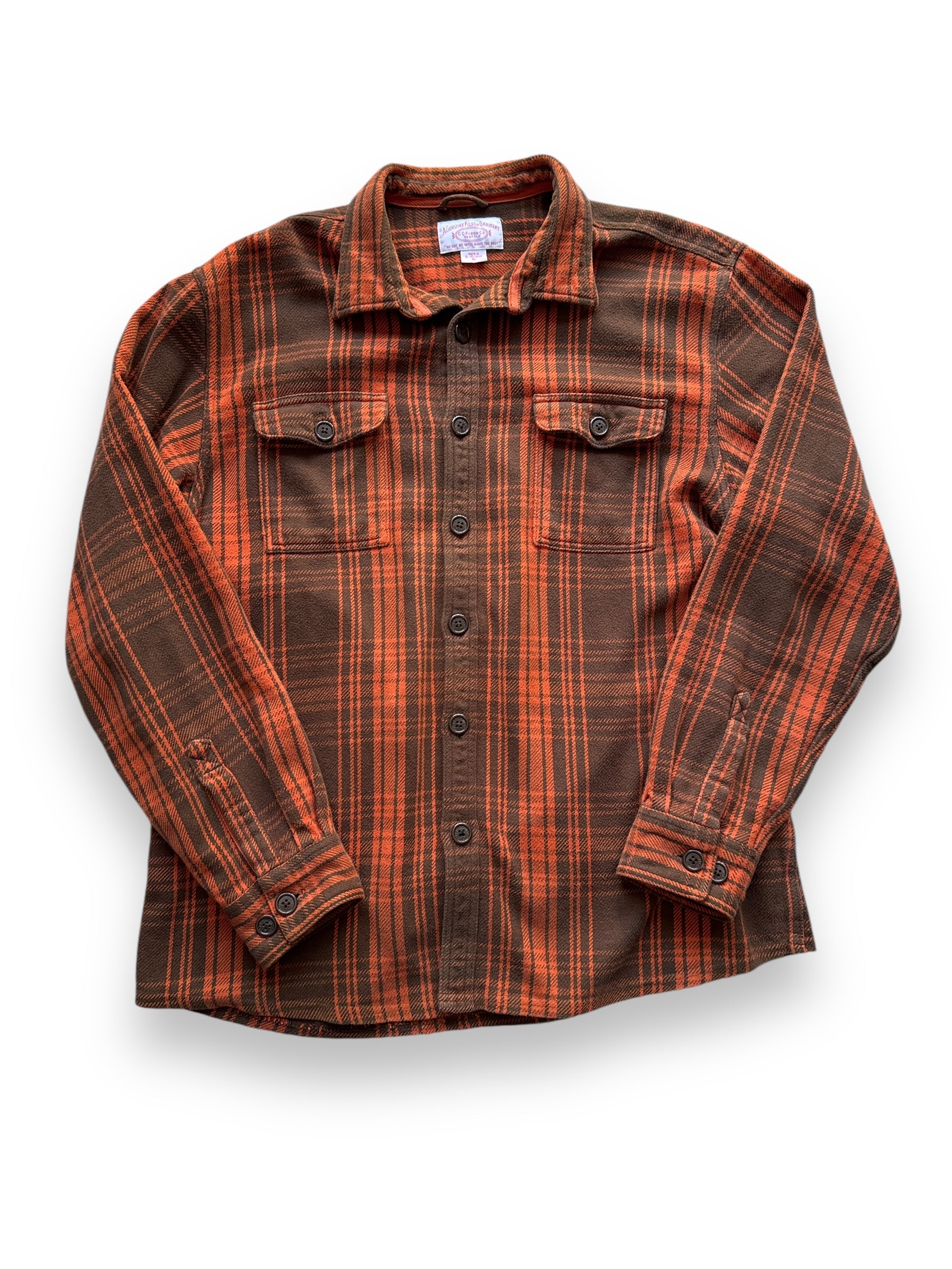 front of Modern Filson Cotton Flannel SZ XL