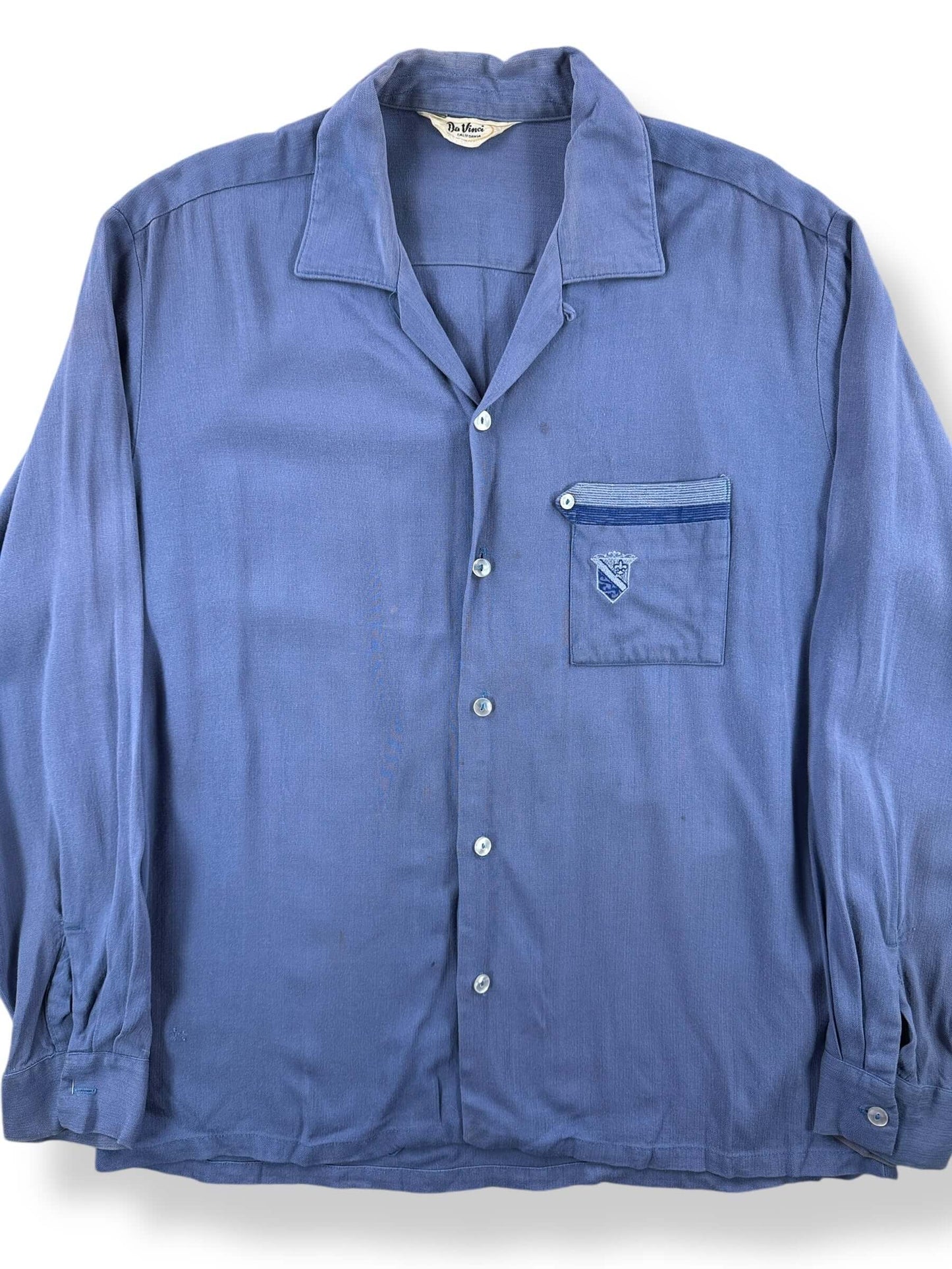 Front Close Up of Vintage Davinci Long Sleeve Gabardine Loop Collar Shirt SZ M