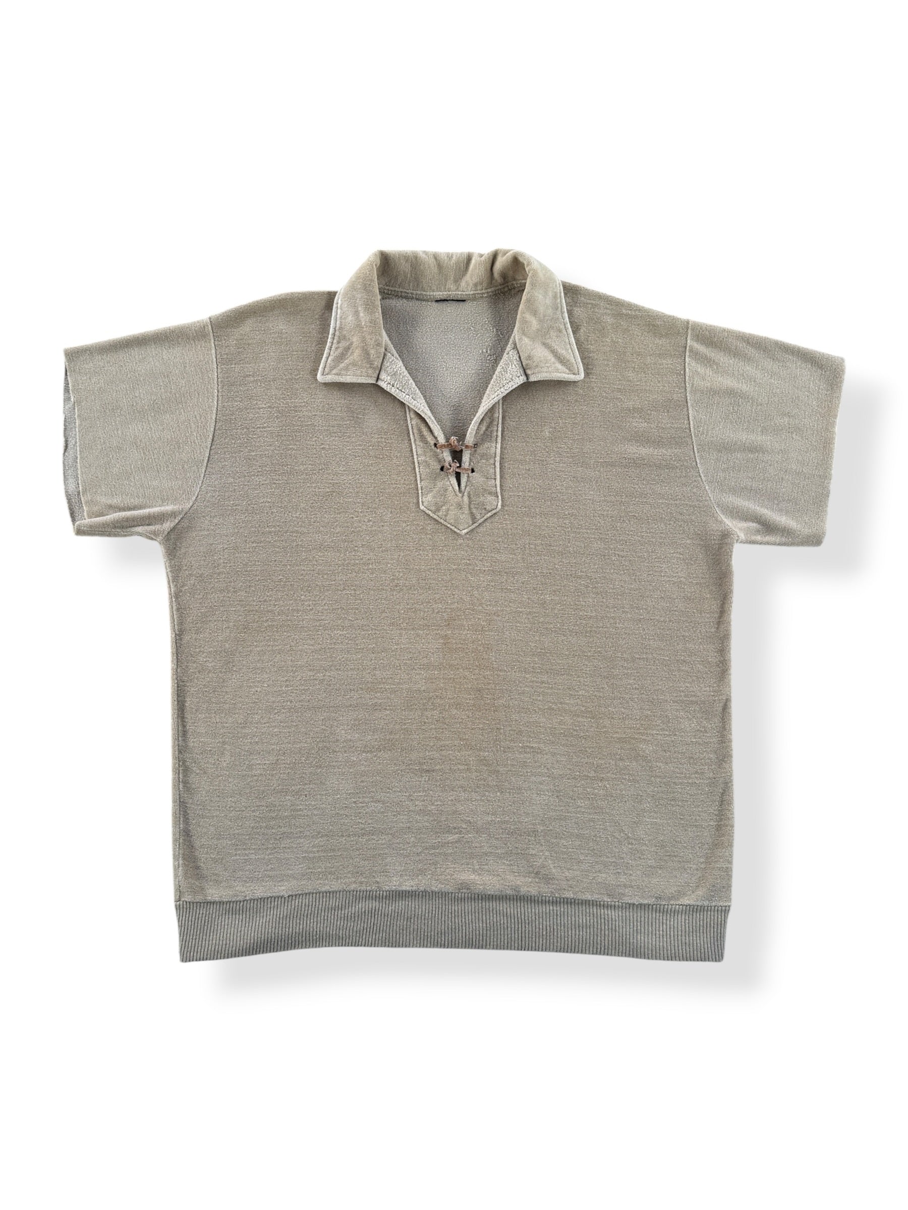 Front of Vintage Velour Pullover Short Sleeve Shirt SZ M