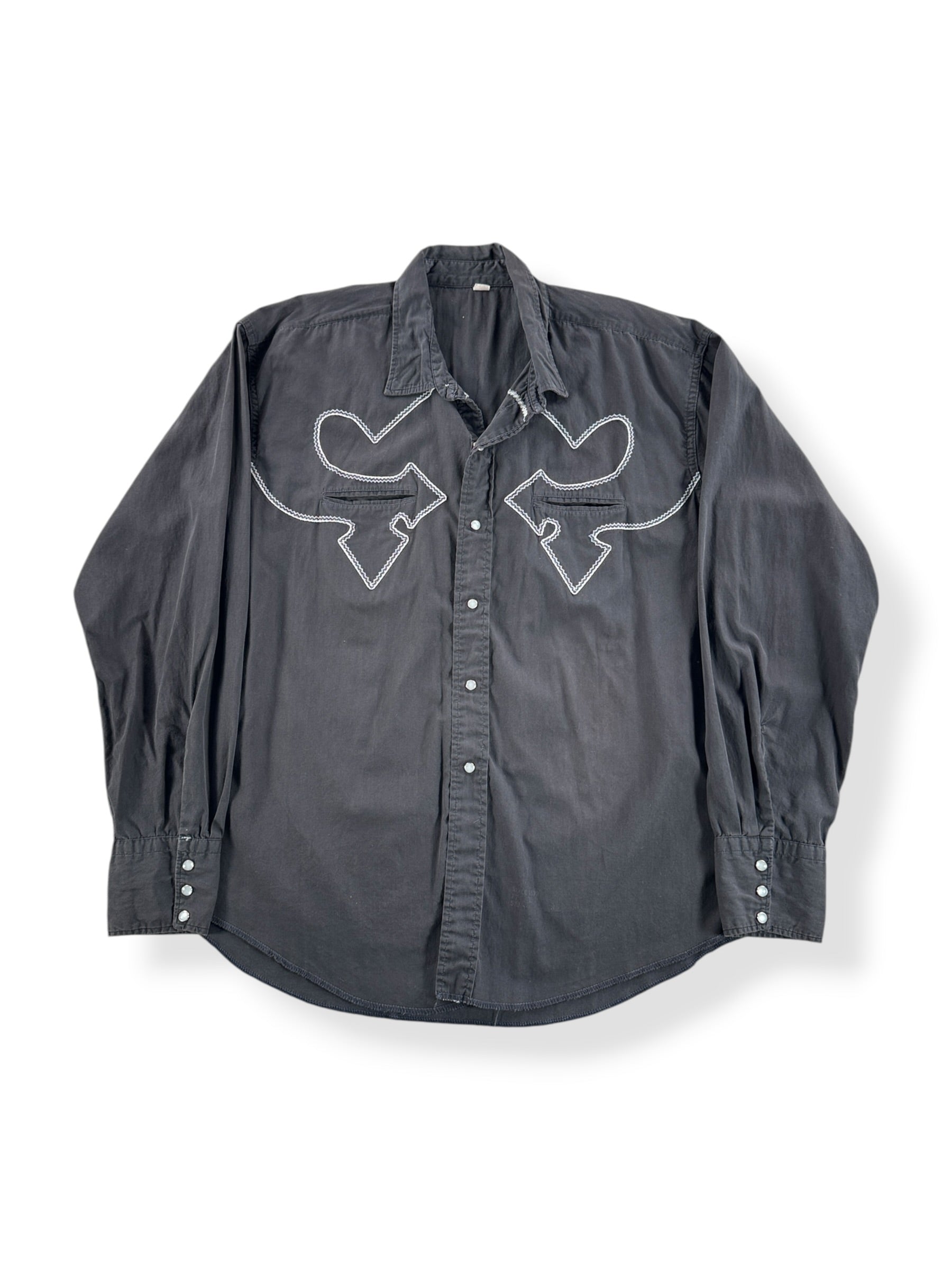 Front of Vintage Black Contrast Embroidered Pearlsnap SZ L