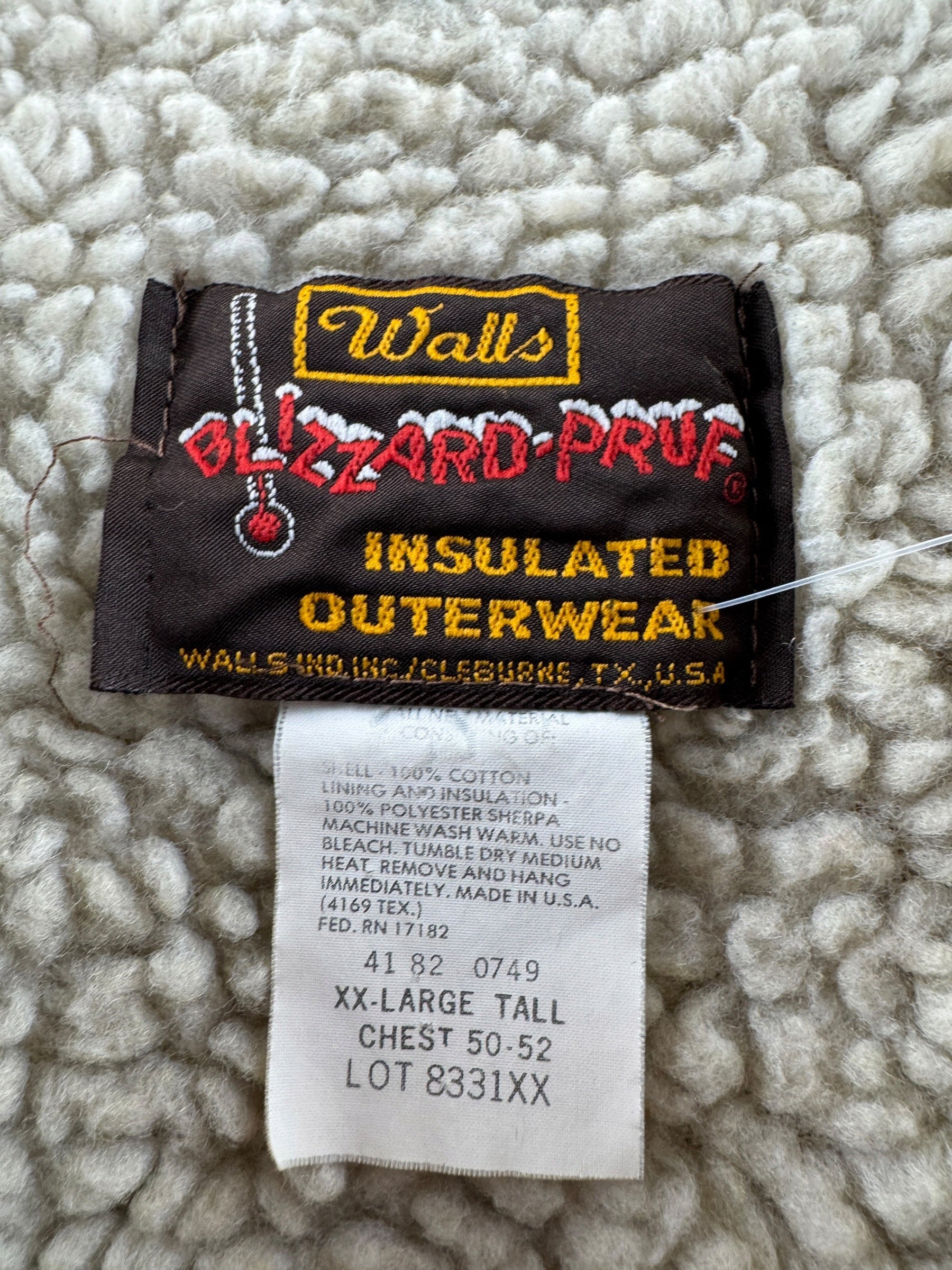 Label on Vintage Walls Blizzard Pruf Work Vest SZ XXL Tall