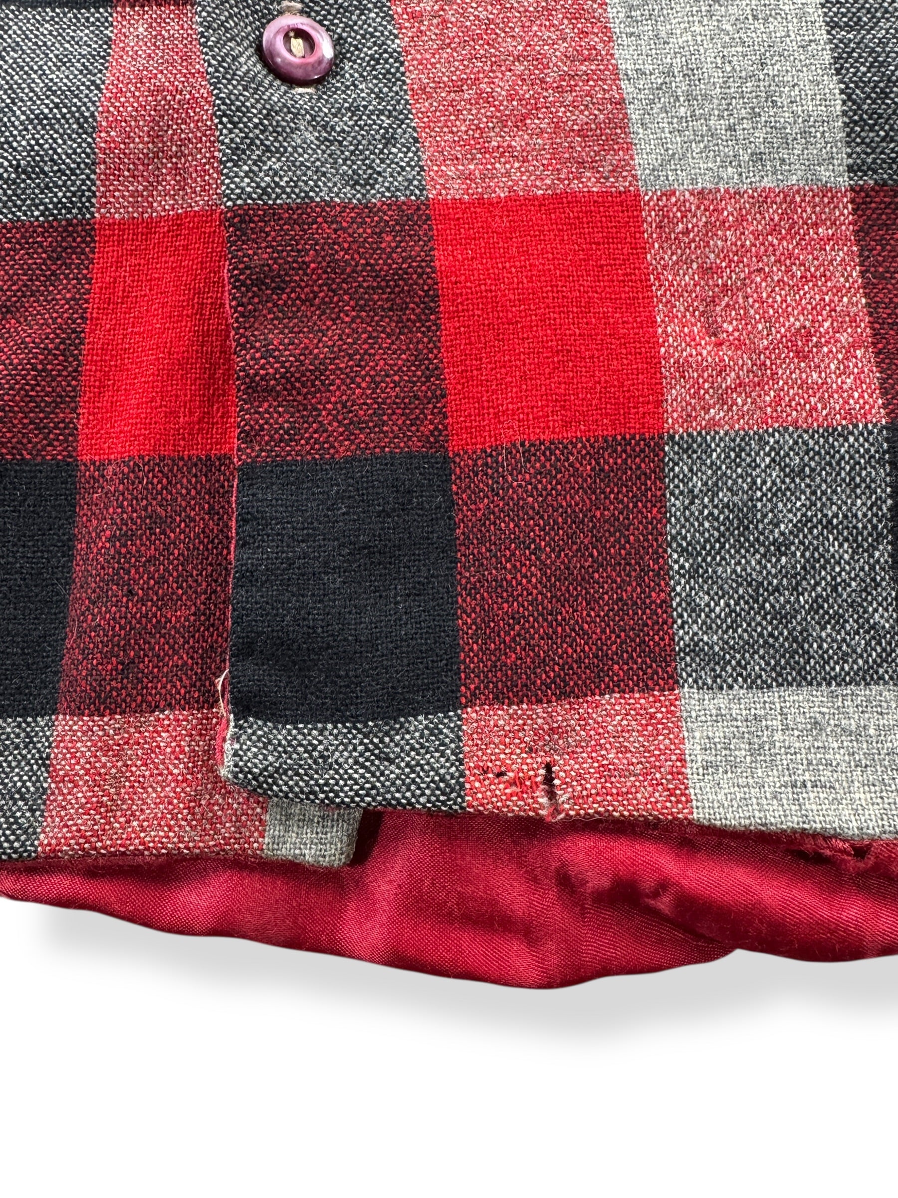Hole on Vintage Town & Country All Wool Button Up Flannel SZ M