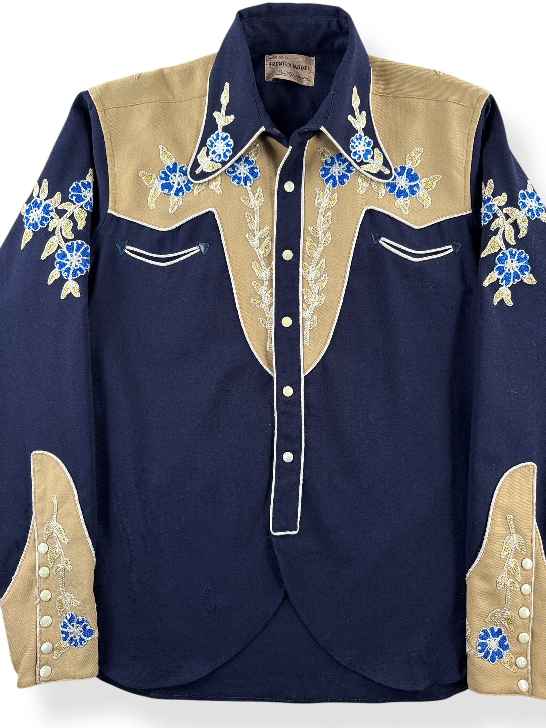 Front Close Up of Vintage Frontex Model Wool Gabardine Western Shirt SZ M