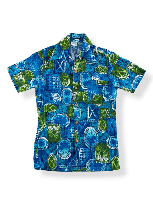 Front of Vintage JC Penney Towncraft Aloha Shirt SZ S (Fits XS)