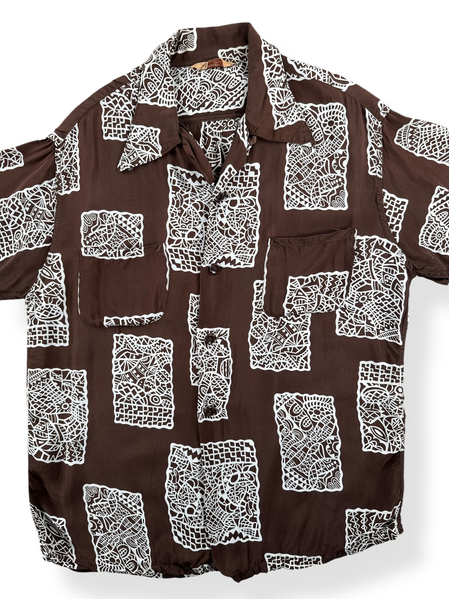 Front Close Up of Vintage Penney's Brown & White Patterned Aloha Shirt SZ M