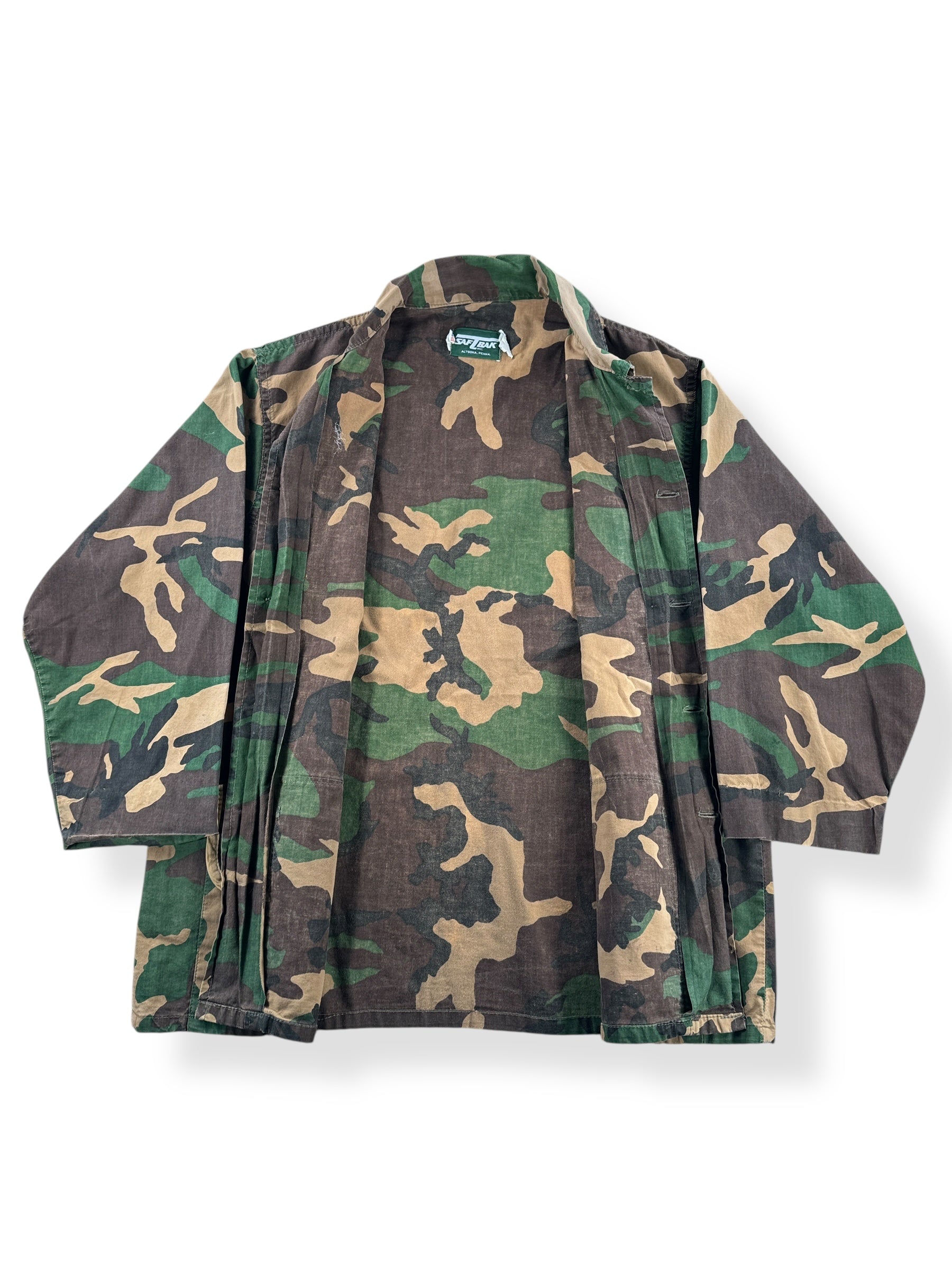 Inside of Vintage SafeTBak Camo Chore SZ XL