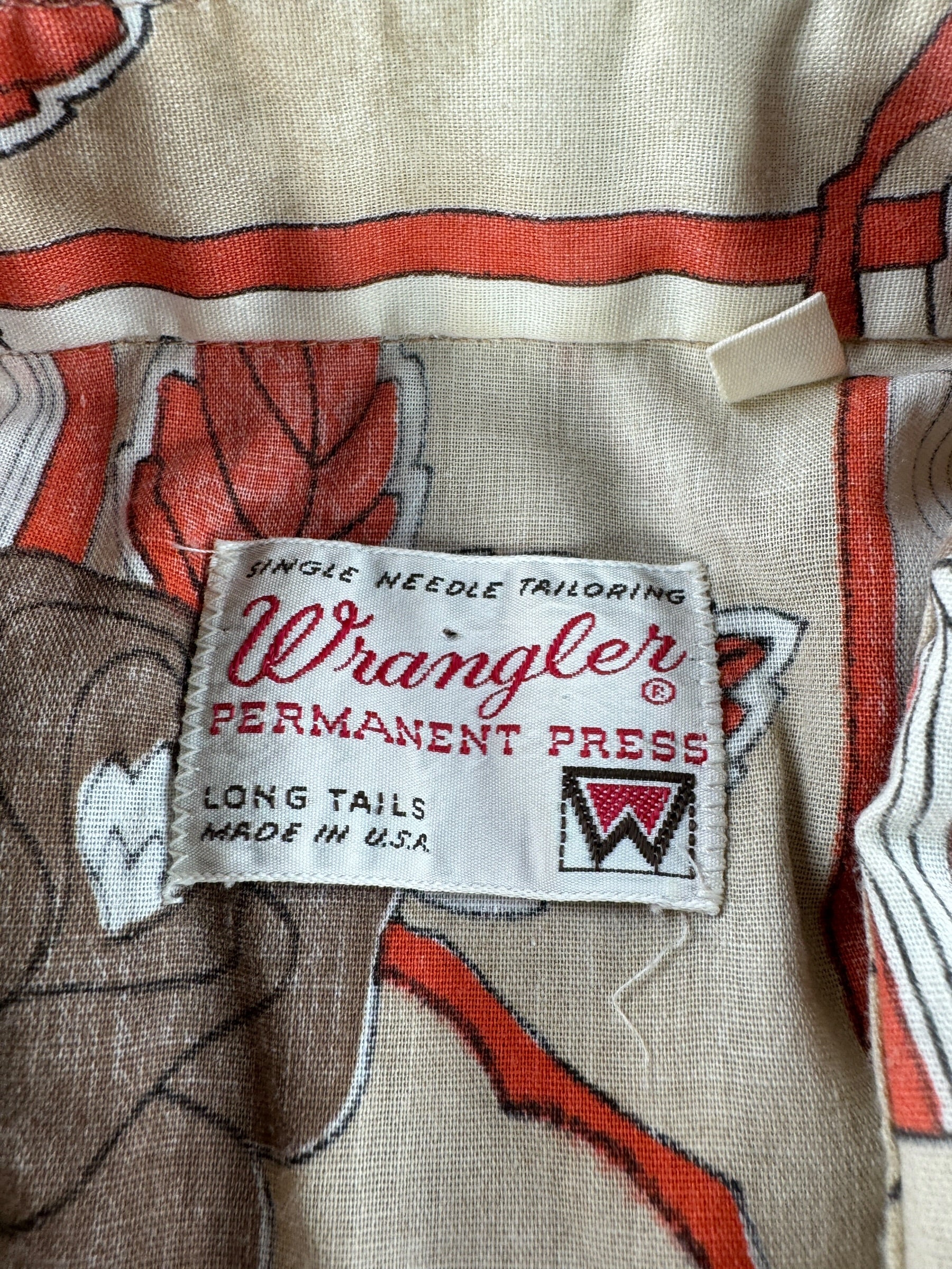 Label on Vintage Wrangler Psychedelic Rose Print Pearlsnap SZ 17-34