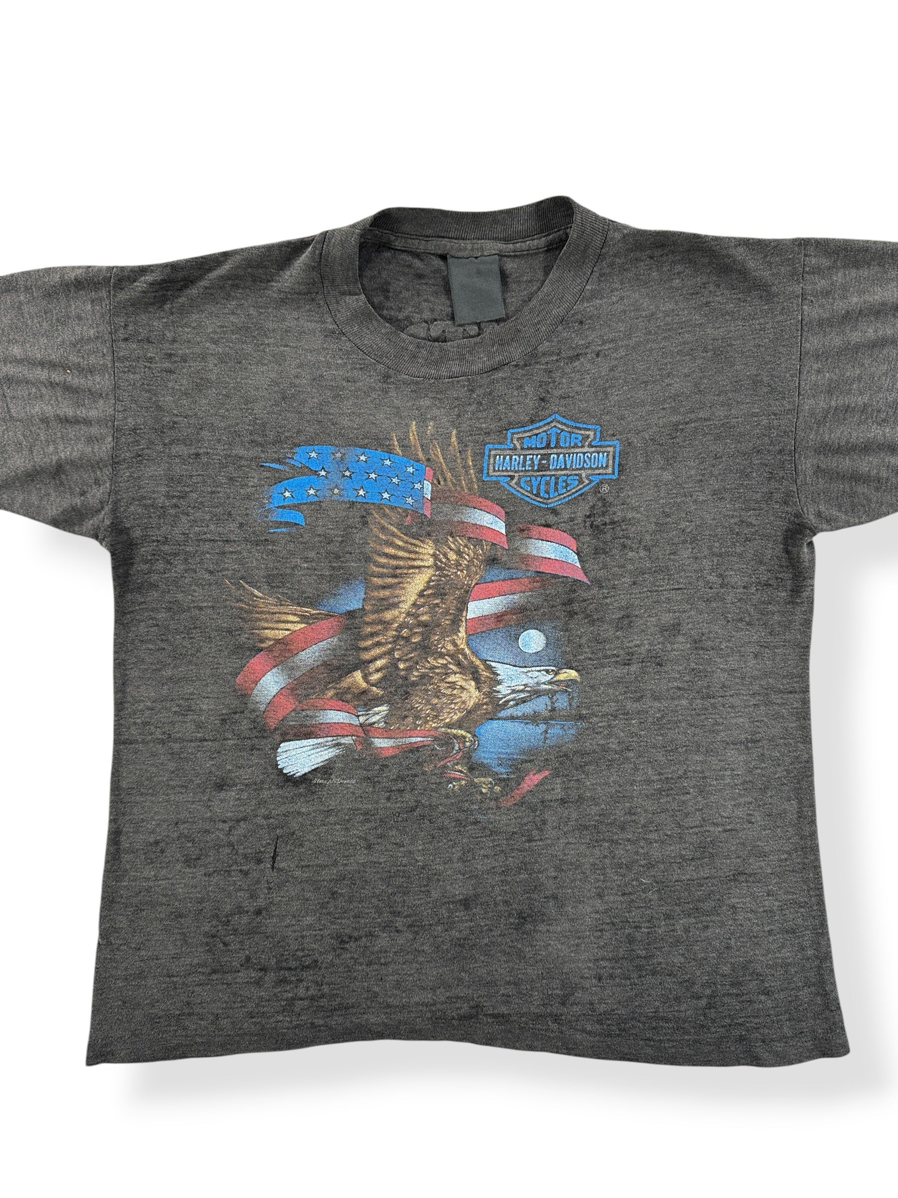 Front Close Up of Vintage Harley Davidson 3D Emblem Ventura Eagle Tee SZ M