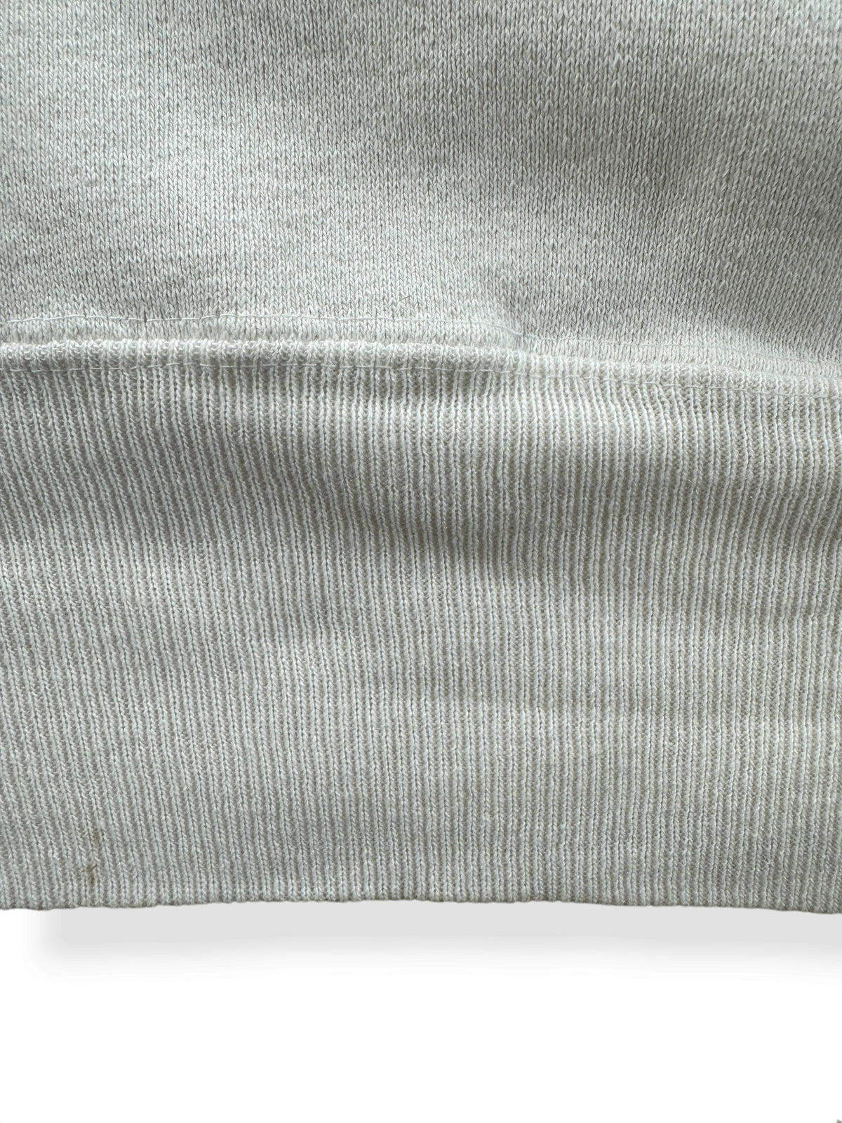 Bottom hem on Vintage Bowdoin Polar Bear Crewneck SZ L