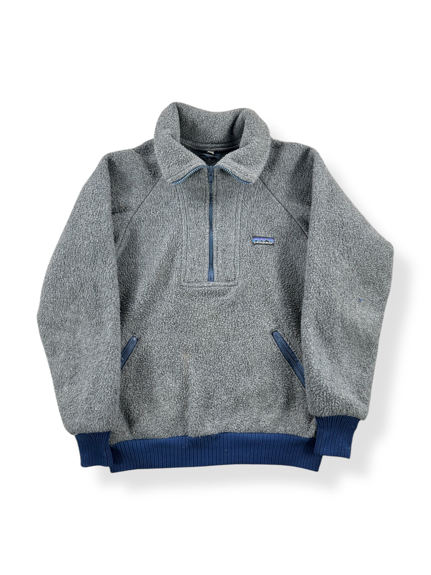 Front of Vintage Grey Patagonia Quarter Zip Jacket SZ S