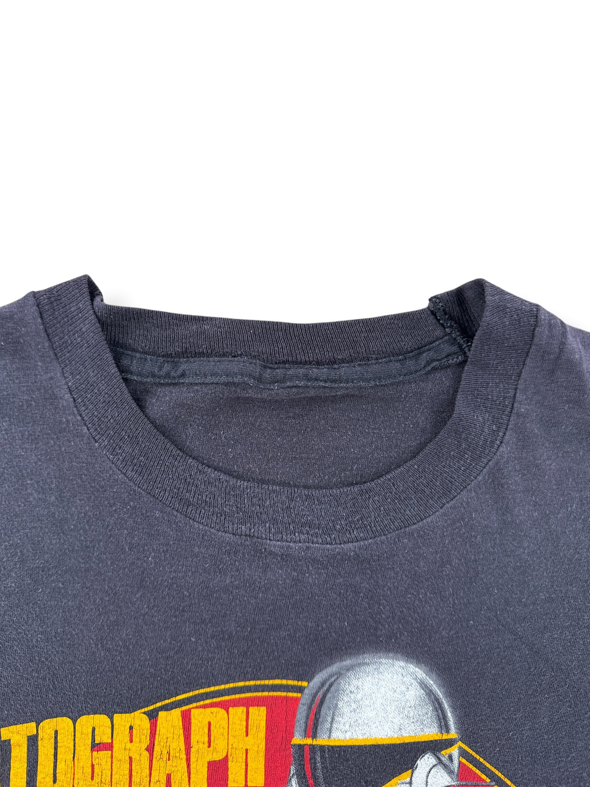 Collar on Vintage '85 Sorayama Autograph Band Tee SZ S