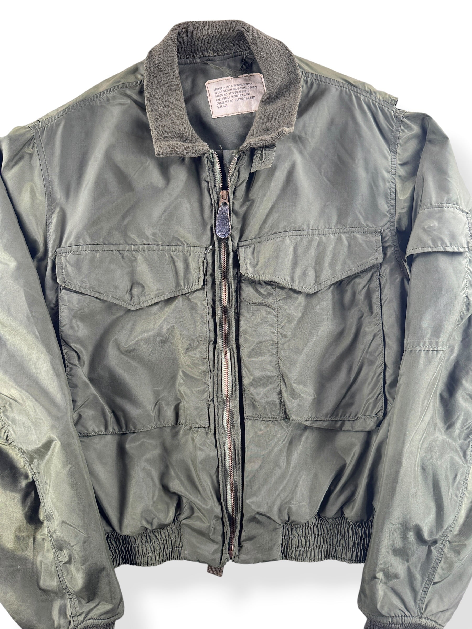 Closeup of Vintage Vietnam Era G8 Flyers Jacket SZ 40