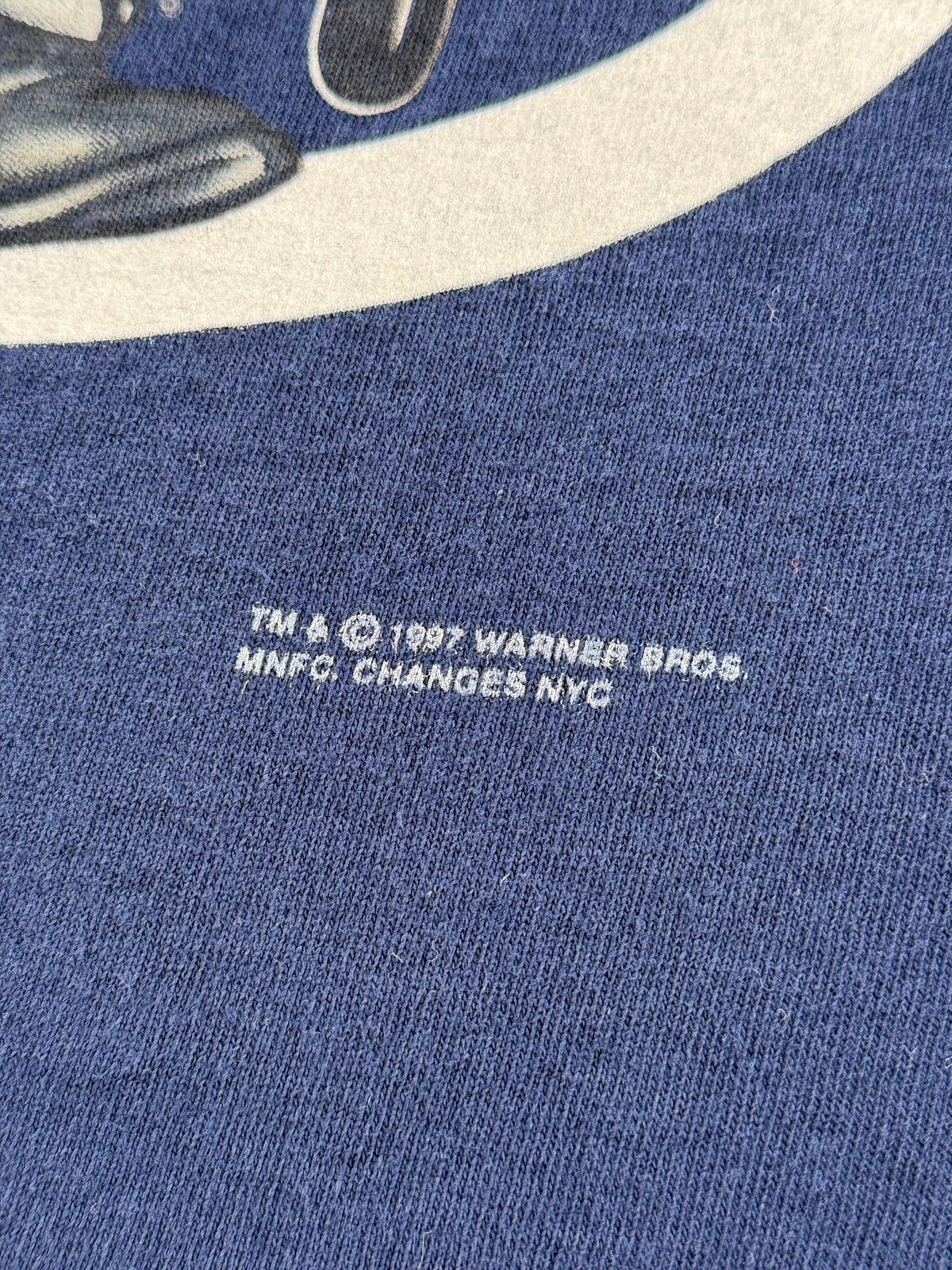 1997 copyright on Vintage Looney Toons PD Tee SZ XL