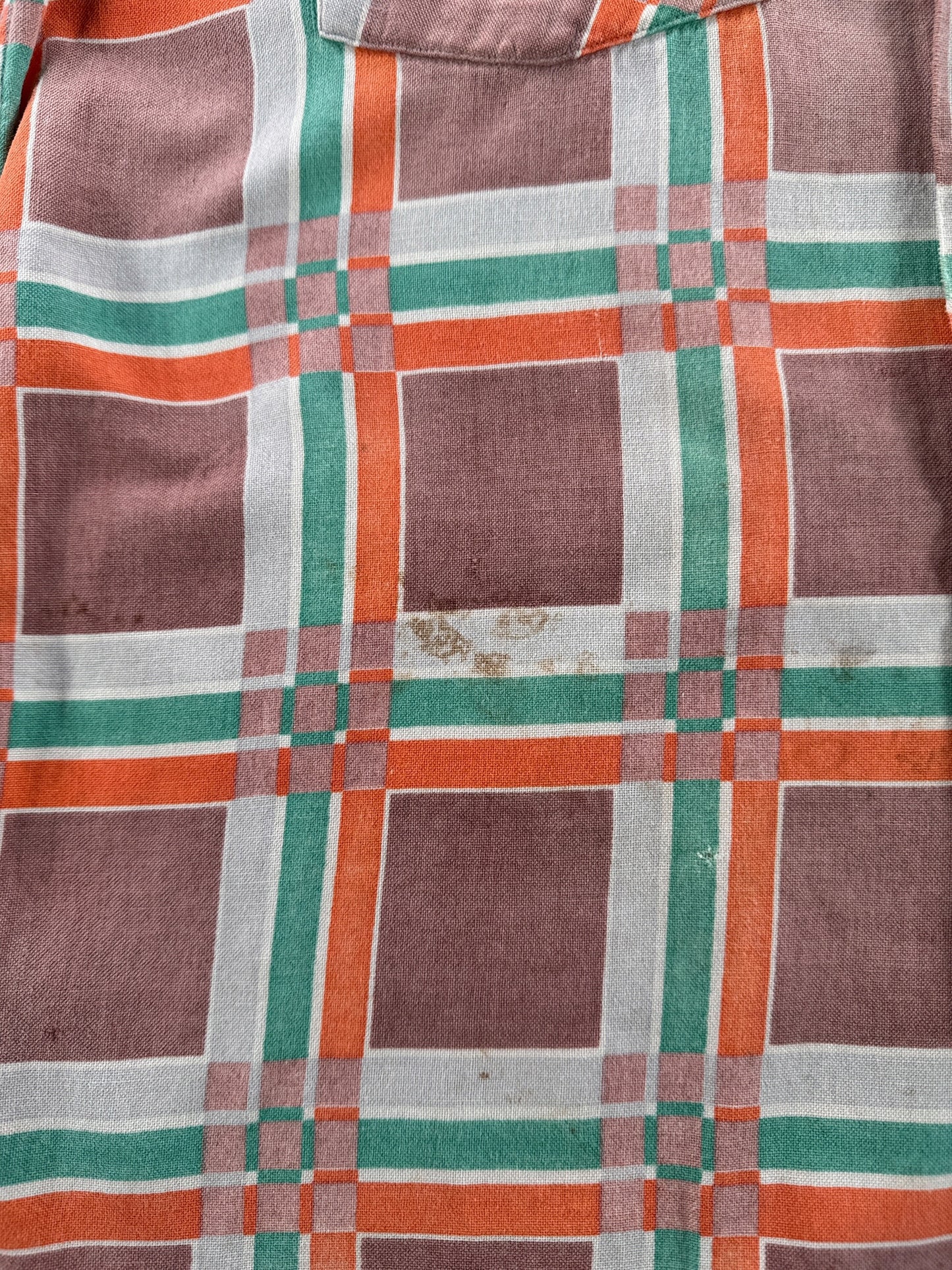 Staining on Vintage 1940s Deer Creek Cotton Flannel SZ M